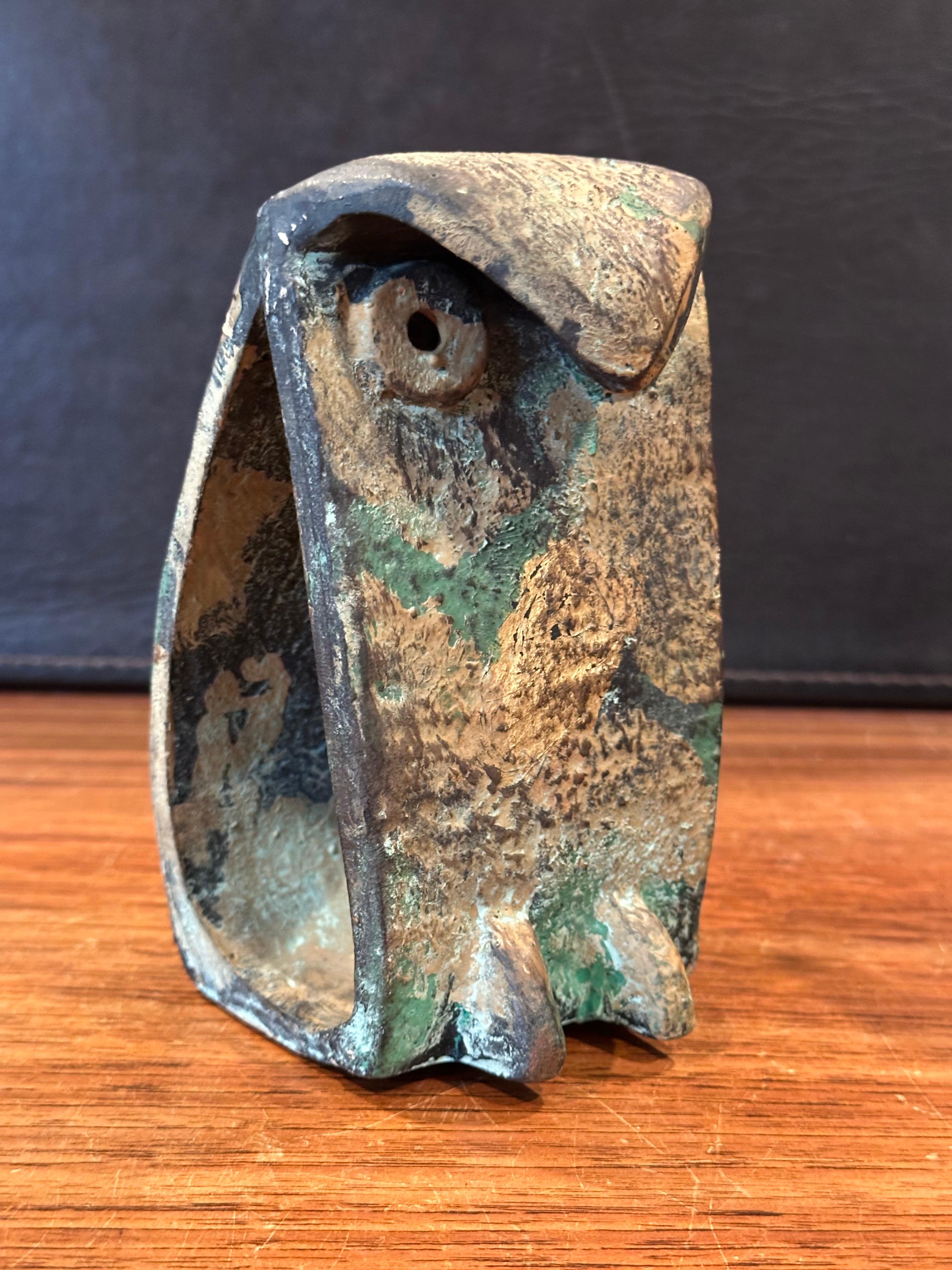 Pair of MCM Brutalist Forged Iron Owl Bookends In the Style of Isamu Noguchi For Sale 8