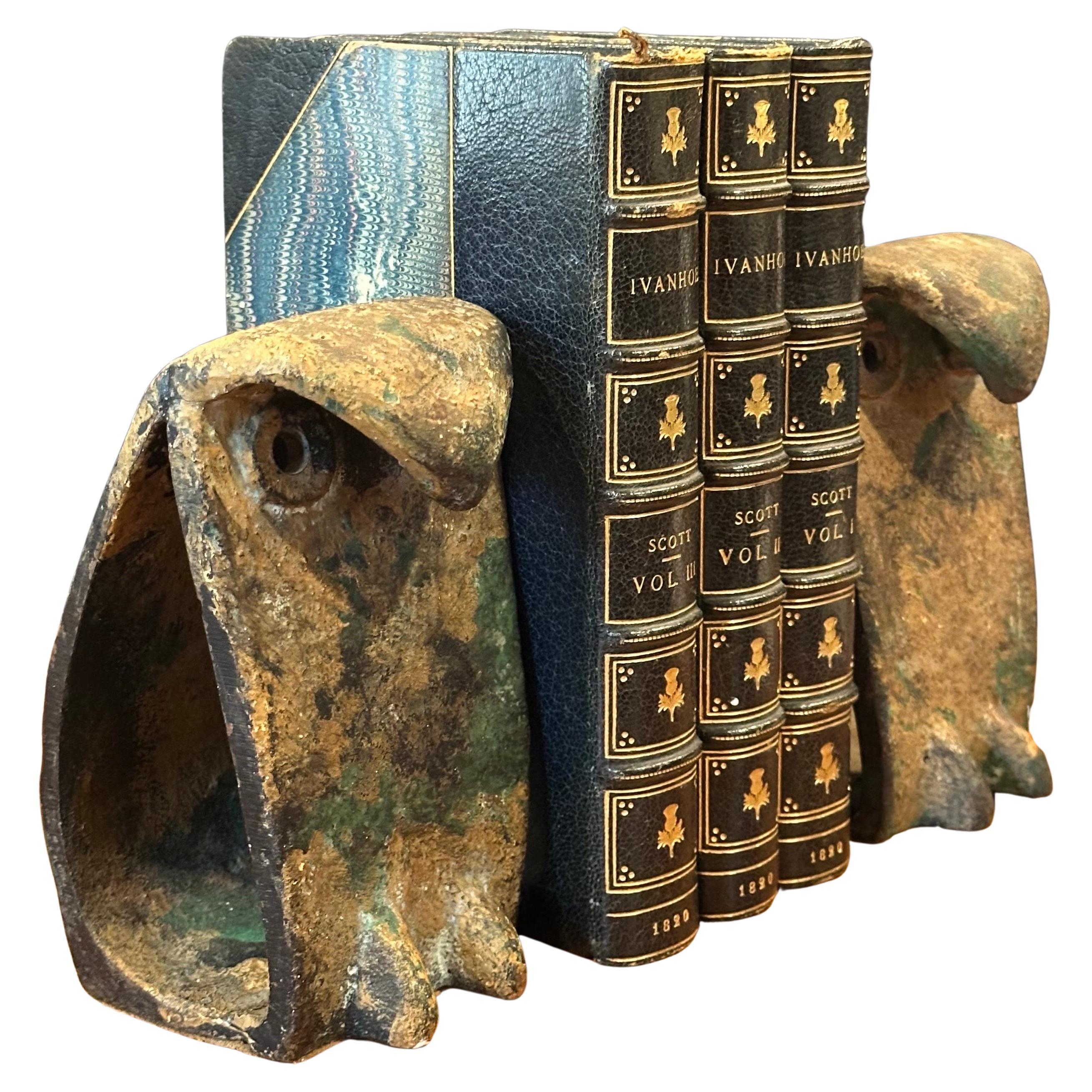 Japanese Pair of MCM Brutalist Forged Iron Owl Bookends In the Style of Isamu Noguchi For Sale