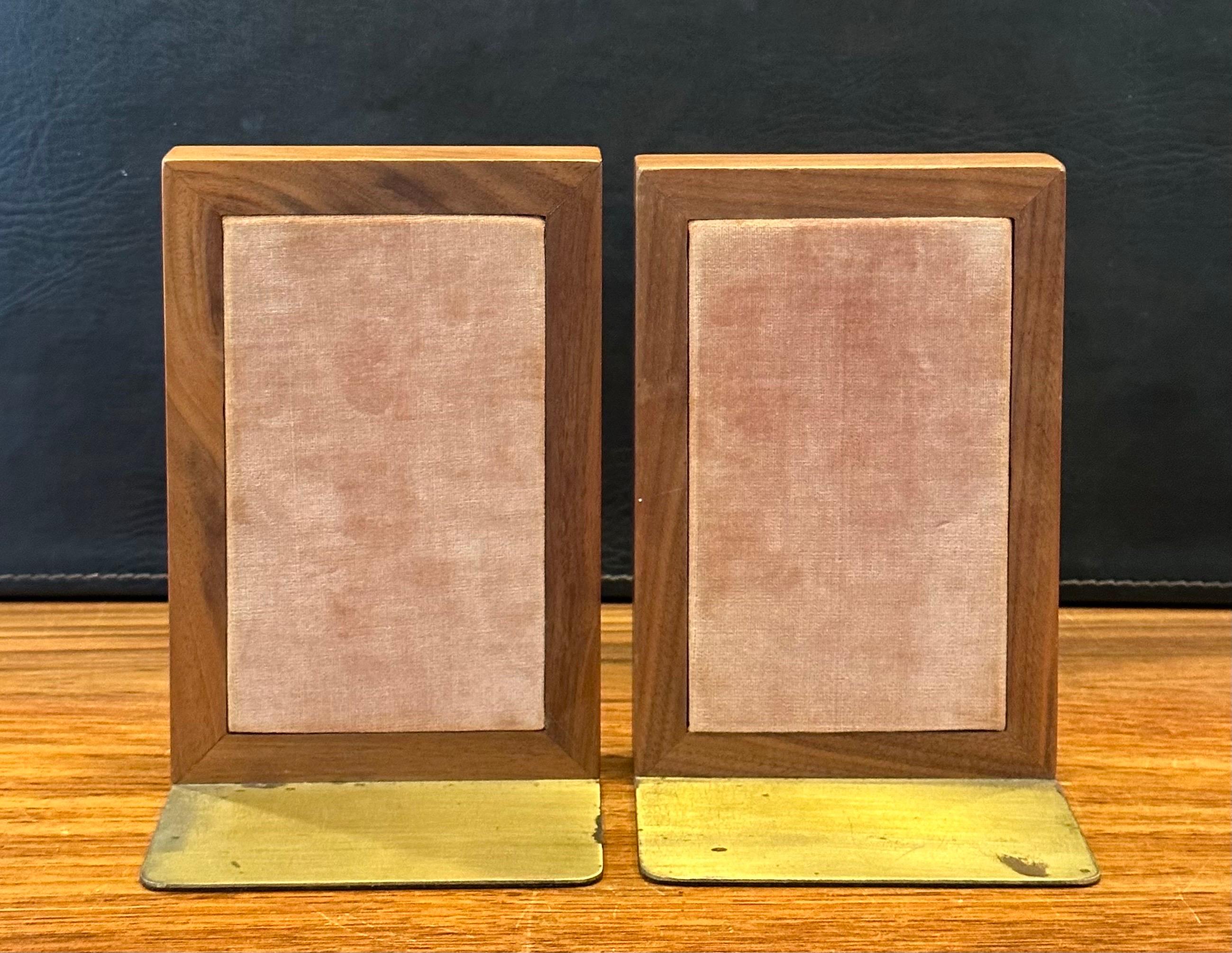 Pair of MCM Ceramic Tile and Walnut Bookends by Jane & Gordon Martz  For Sale 4