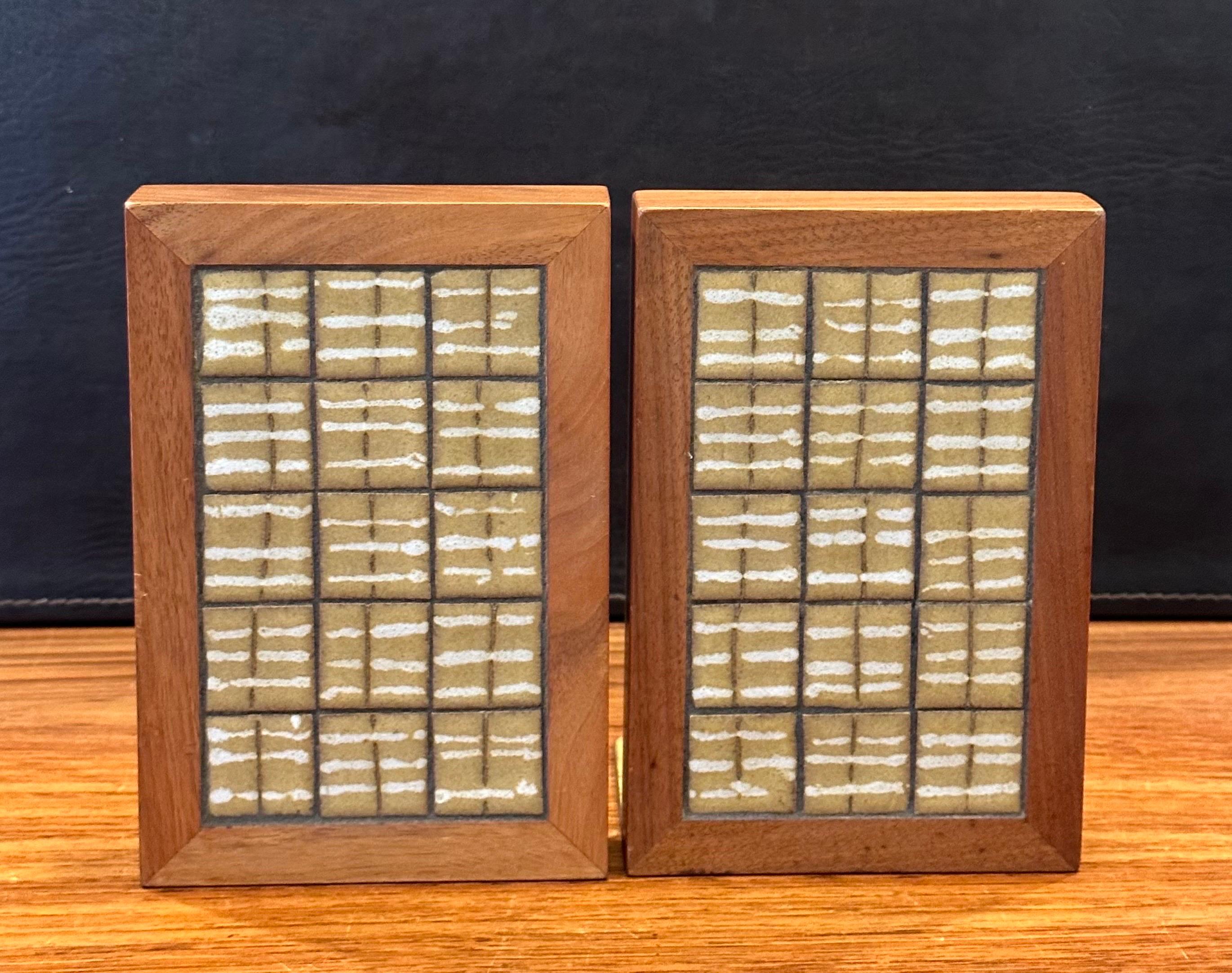 Pair of MCM Ceramic Tile and Walnut Bookends by Jane & Gordon Martz  For Sale 2