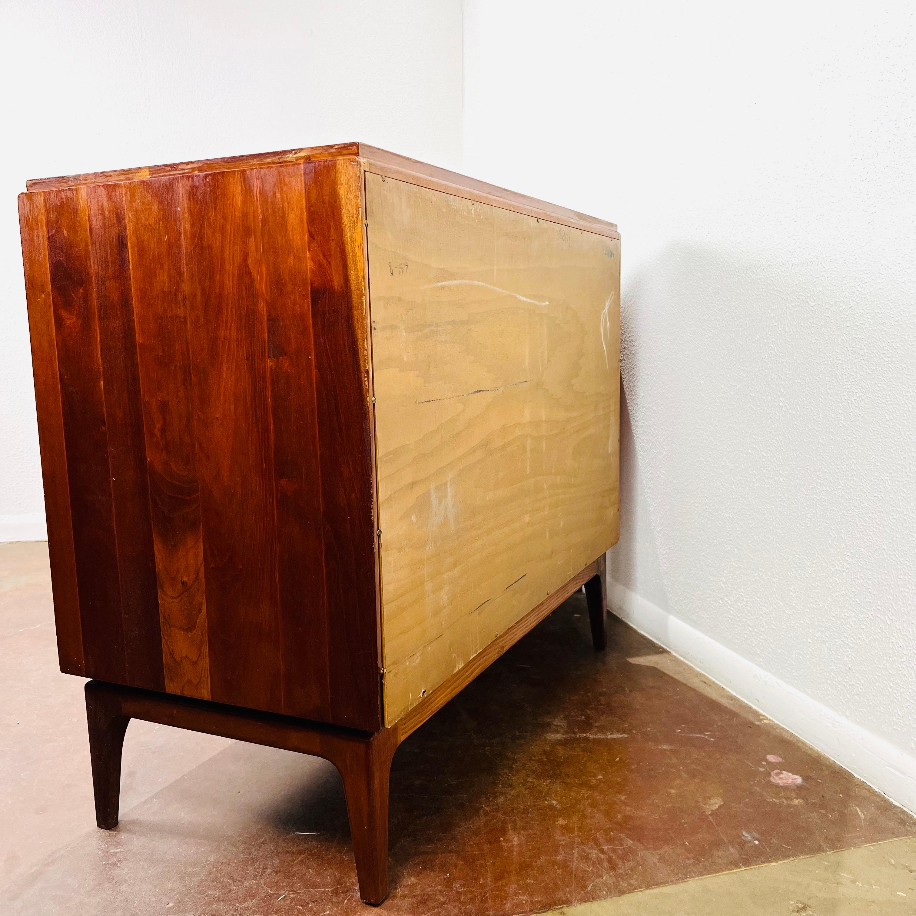 Pair of MCM Cherry 3 Drawer Chests / Dressers 8
