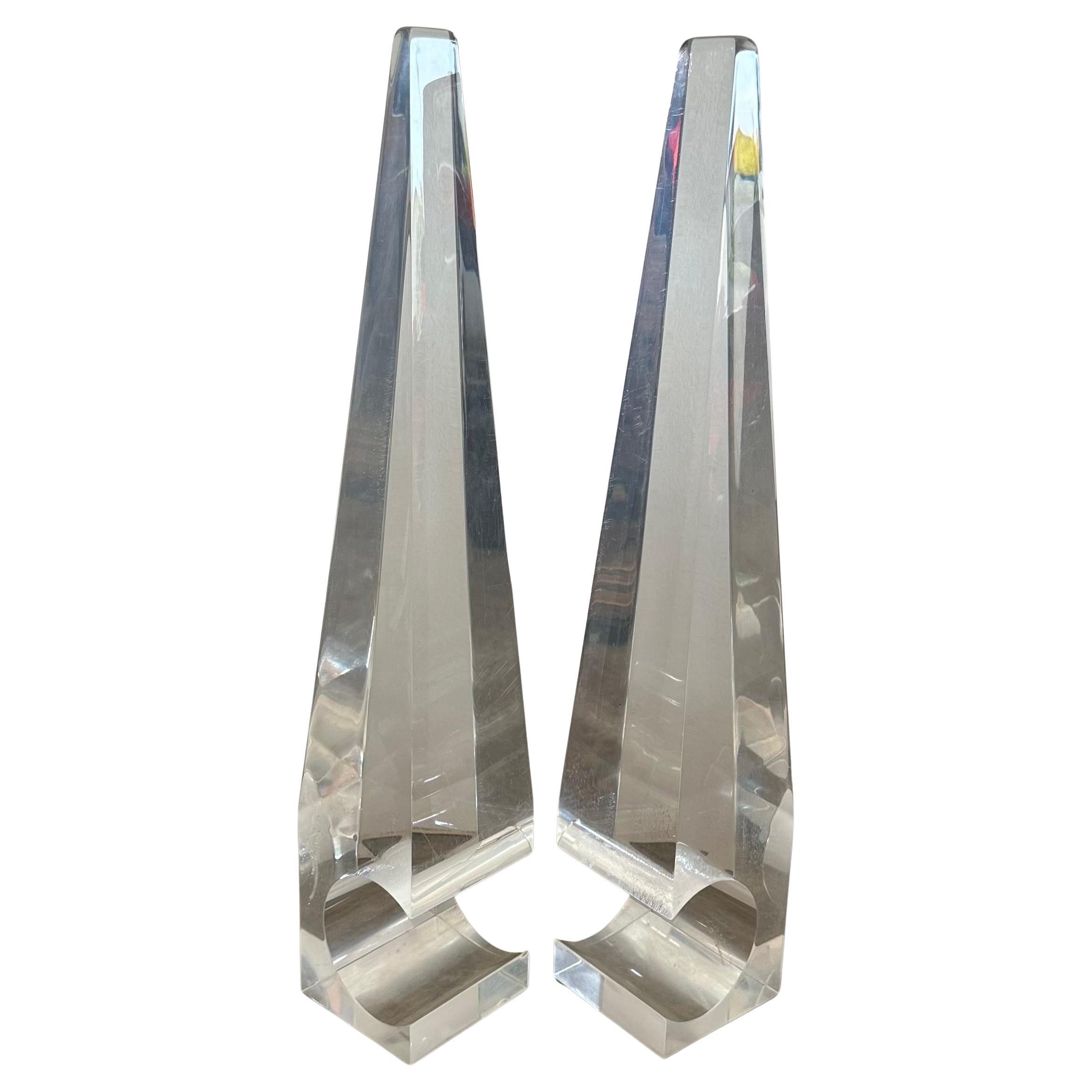 American Pair of MCM Lucite Obelisks with Cut Outs For Sale