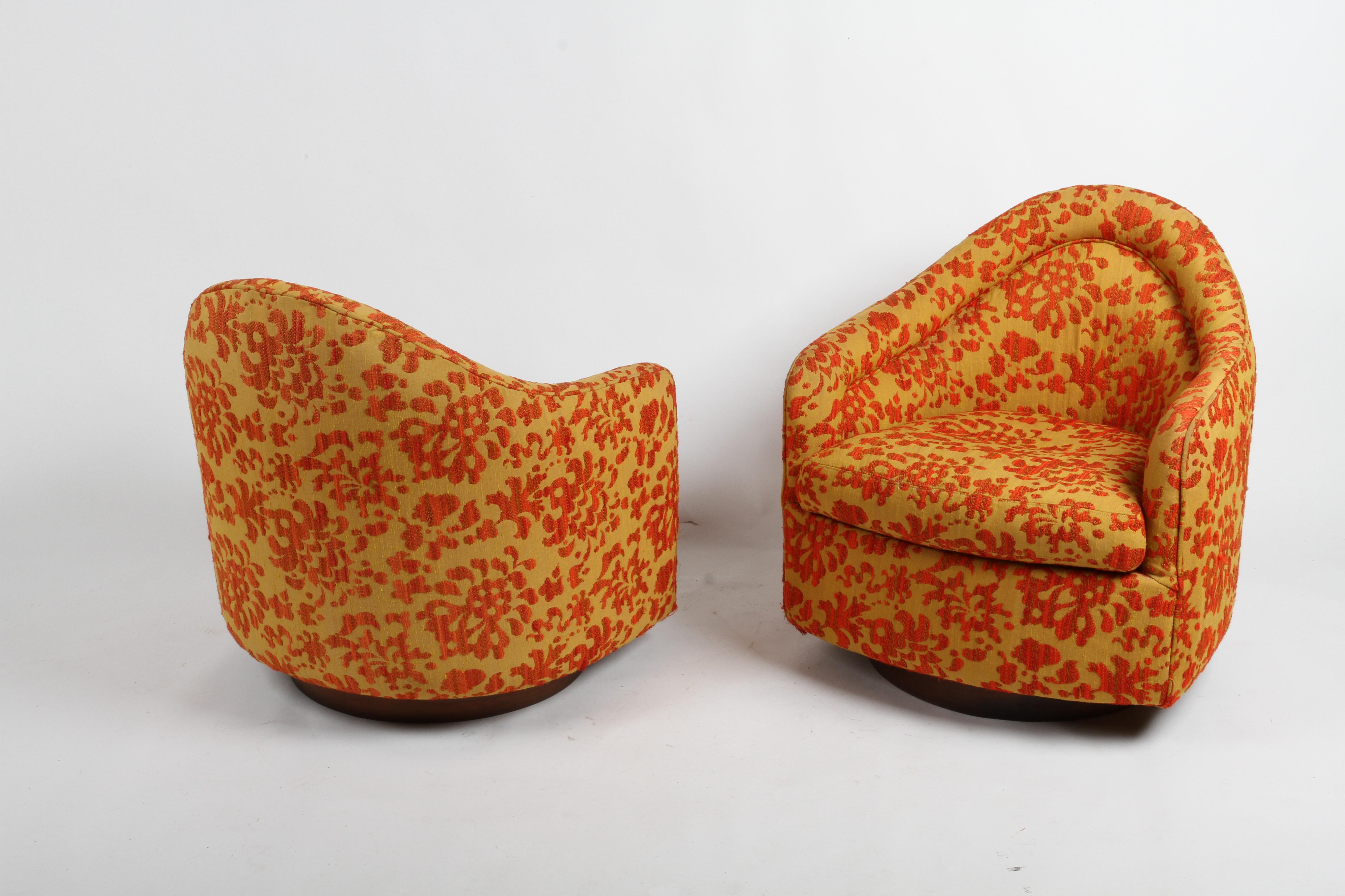 Mid-Century Modern Pair of MCM Milo Baughman for Thayer-Coggin Swivel & Rocking Lounge Chairs