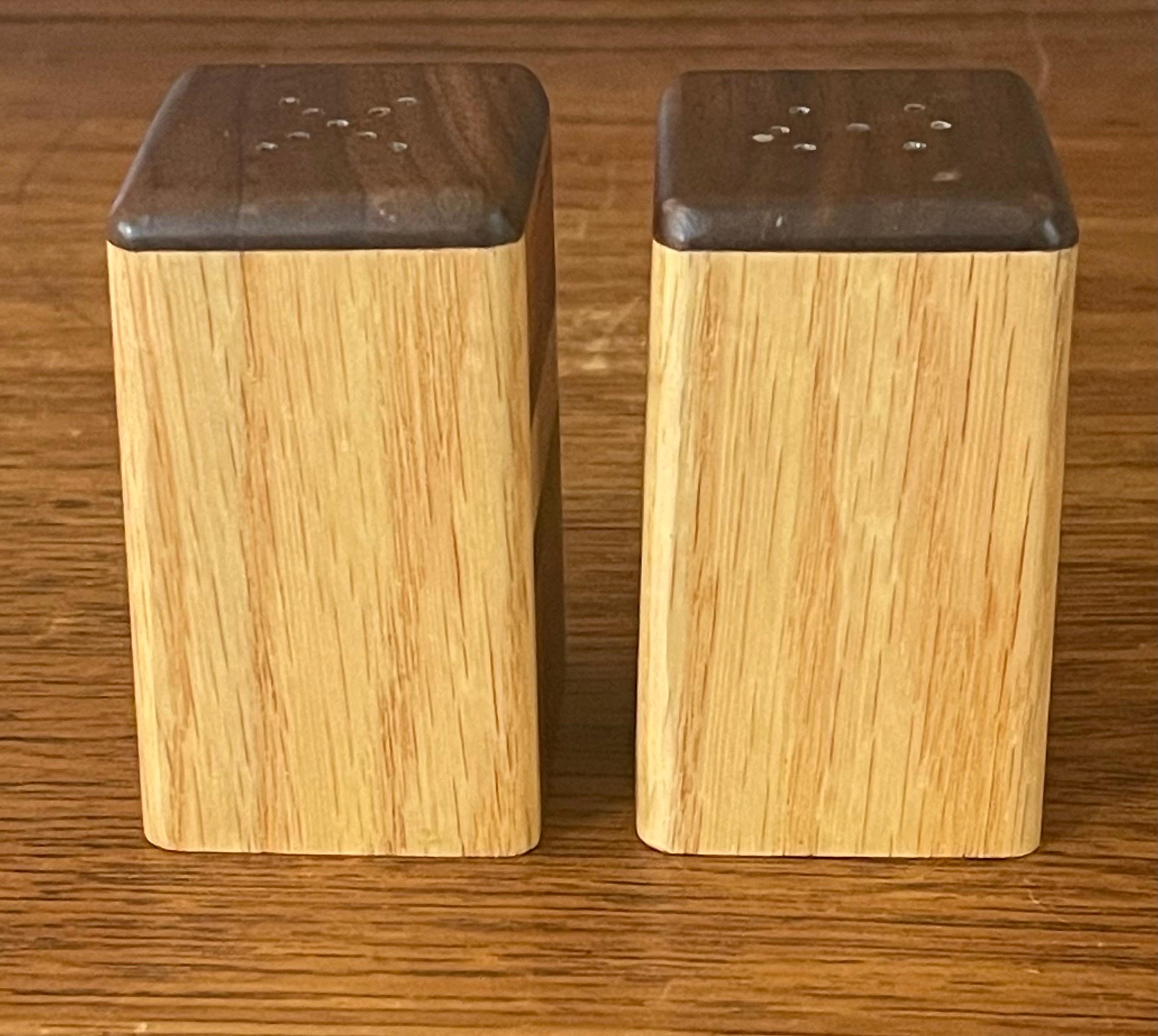 20th Century Pair of MCM Mixed Woods Salt and Pepper Shakers For Sale