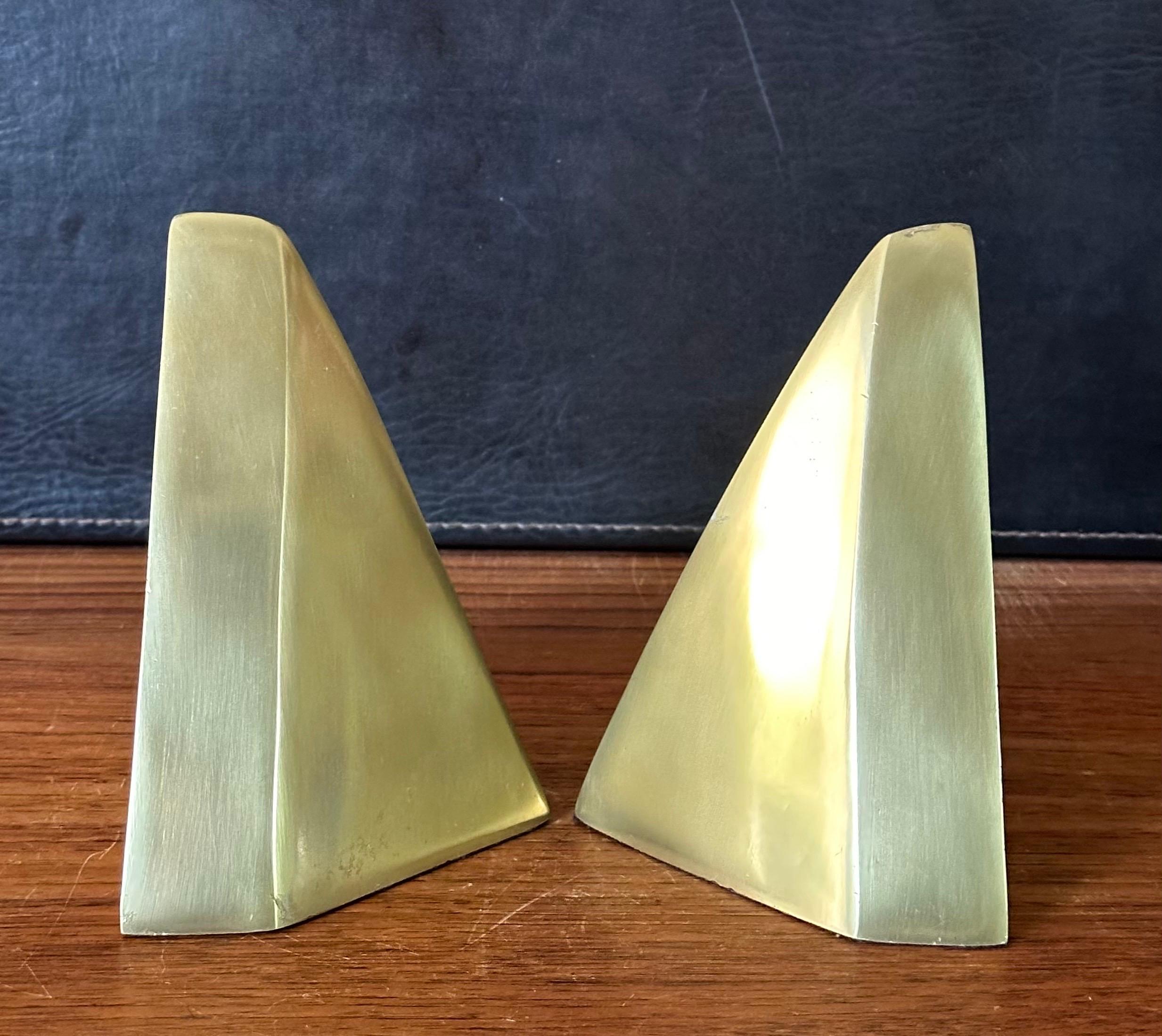 Pair of MCM Sculptural Brass Bookends in the style of William Macowski For Sale 7