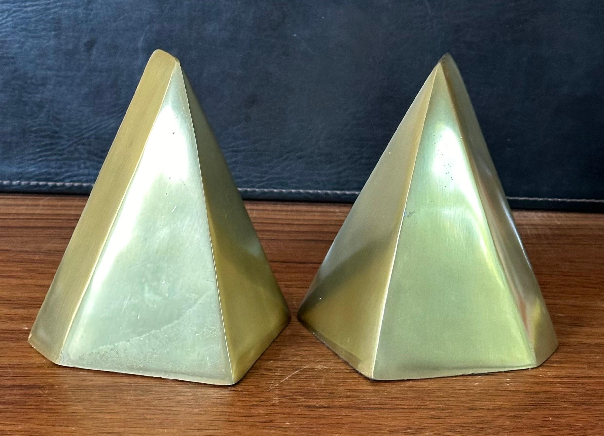 Pair of MCM Sculptural Brass Bookends in the style of William Macowski For Sale 8