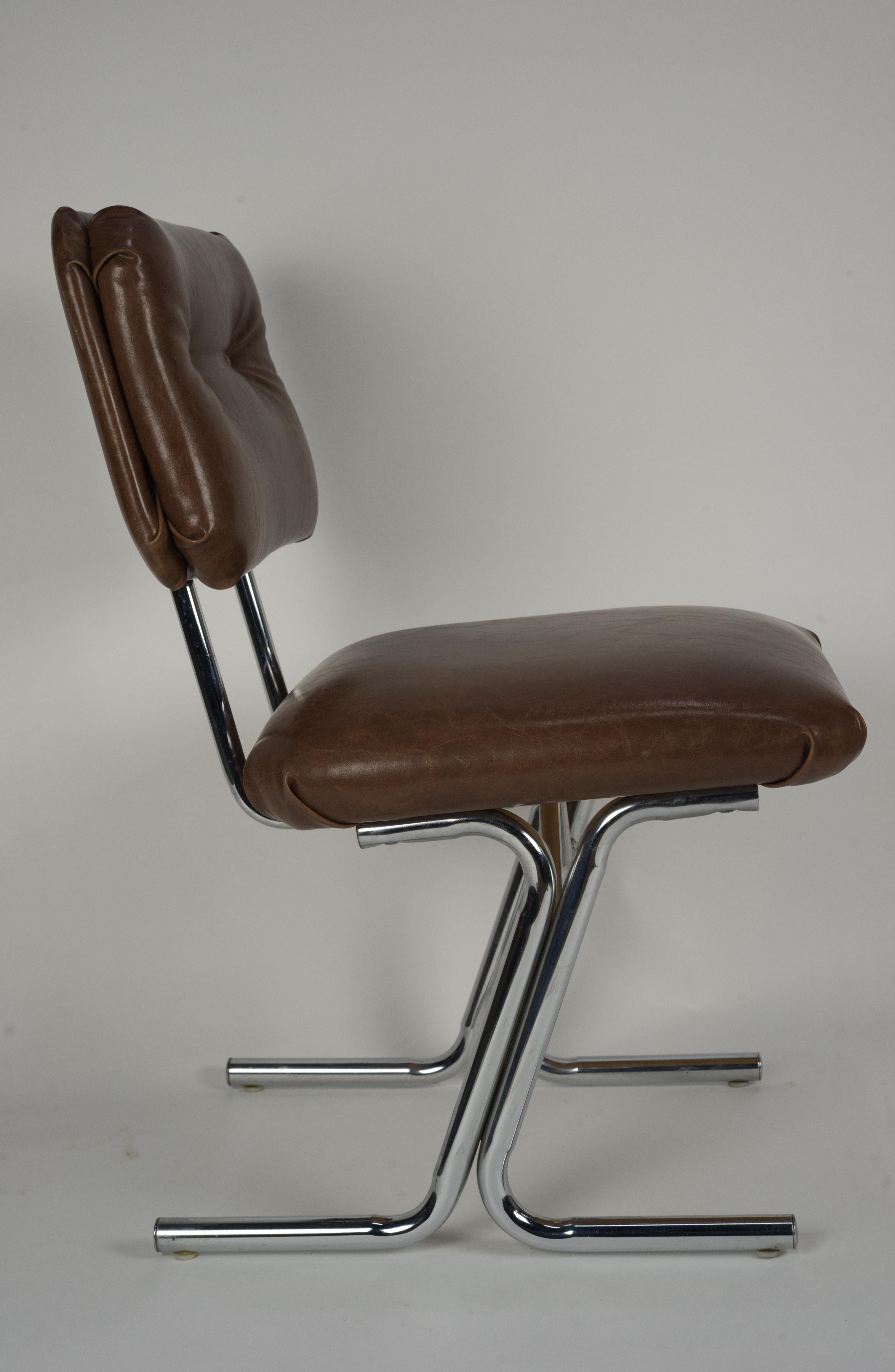 Pair of MCM side chairs in steel and brown vinyl.  For Sale 2
