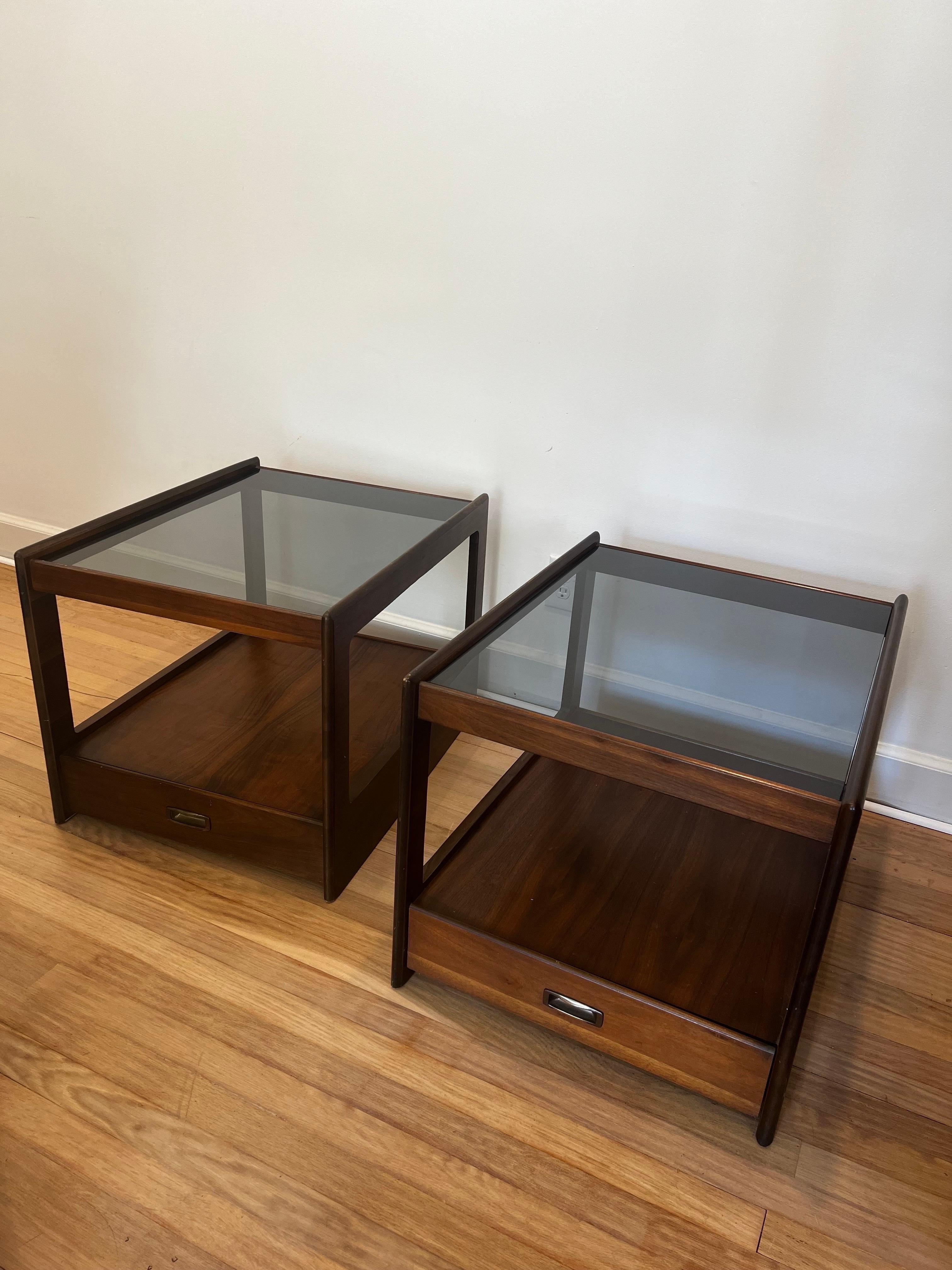 Pair of MCM Walnut and Smoked Glass Single Drawer End Tables/Nightstands  For Sale 5