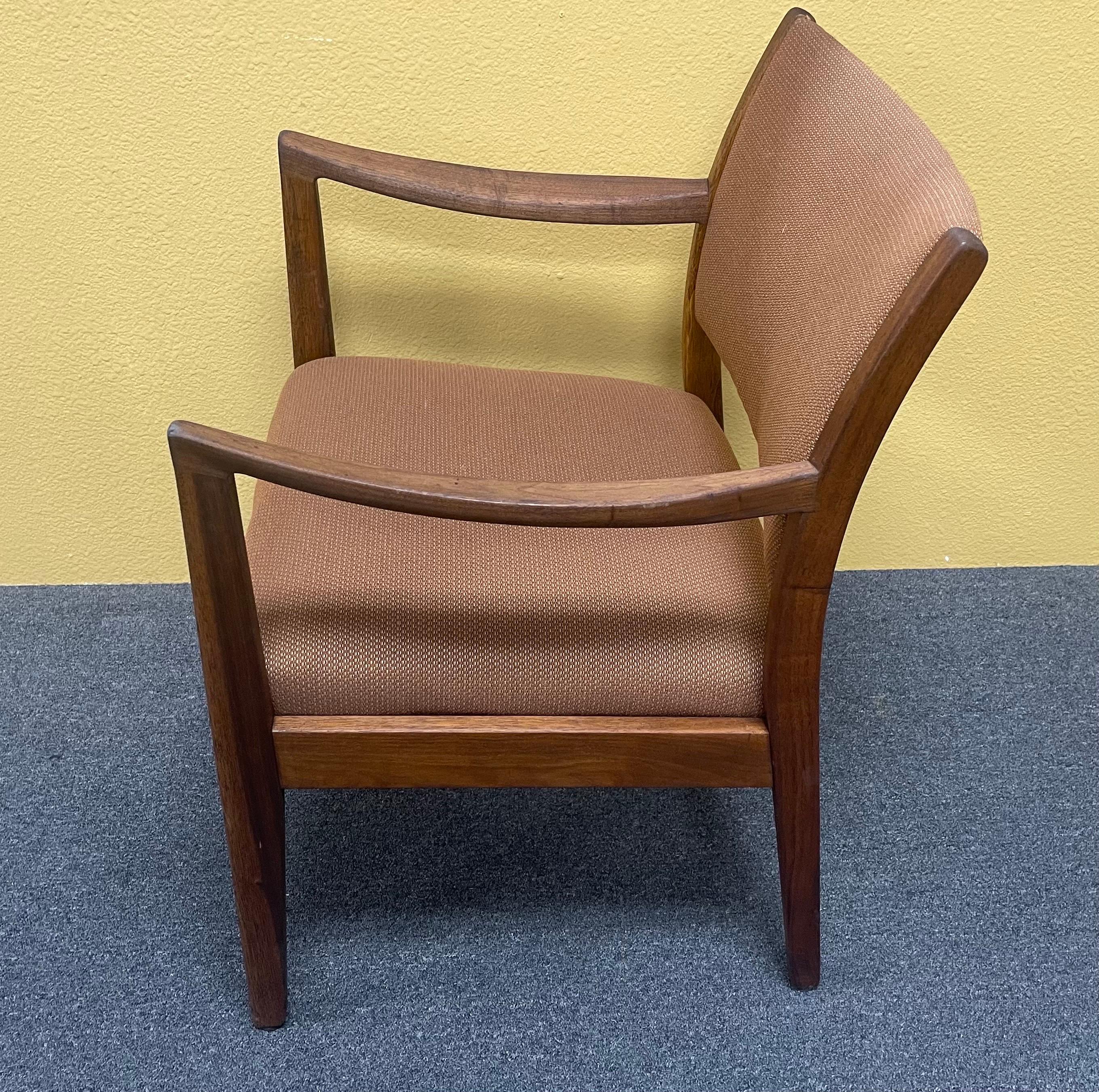 Pair of MCM Walnut Arm Chairs by Johnson Furniture Company in the Style of Risom For Sale 1