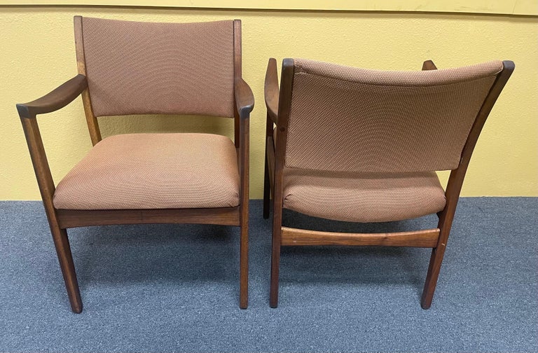 American Pair of MCM Walnut Arm Chairs by Johnson Furniture Company in the Style of Risom For Sale