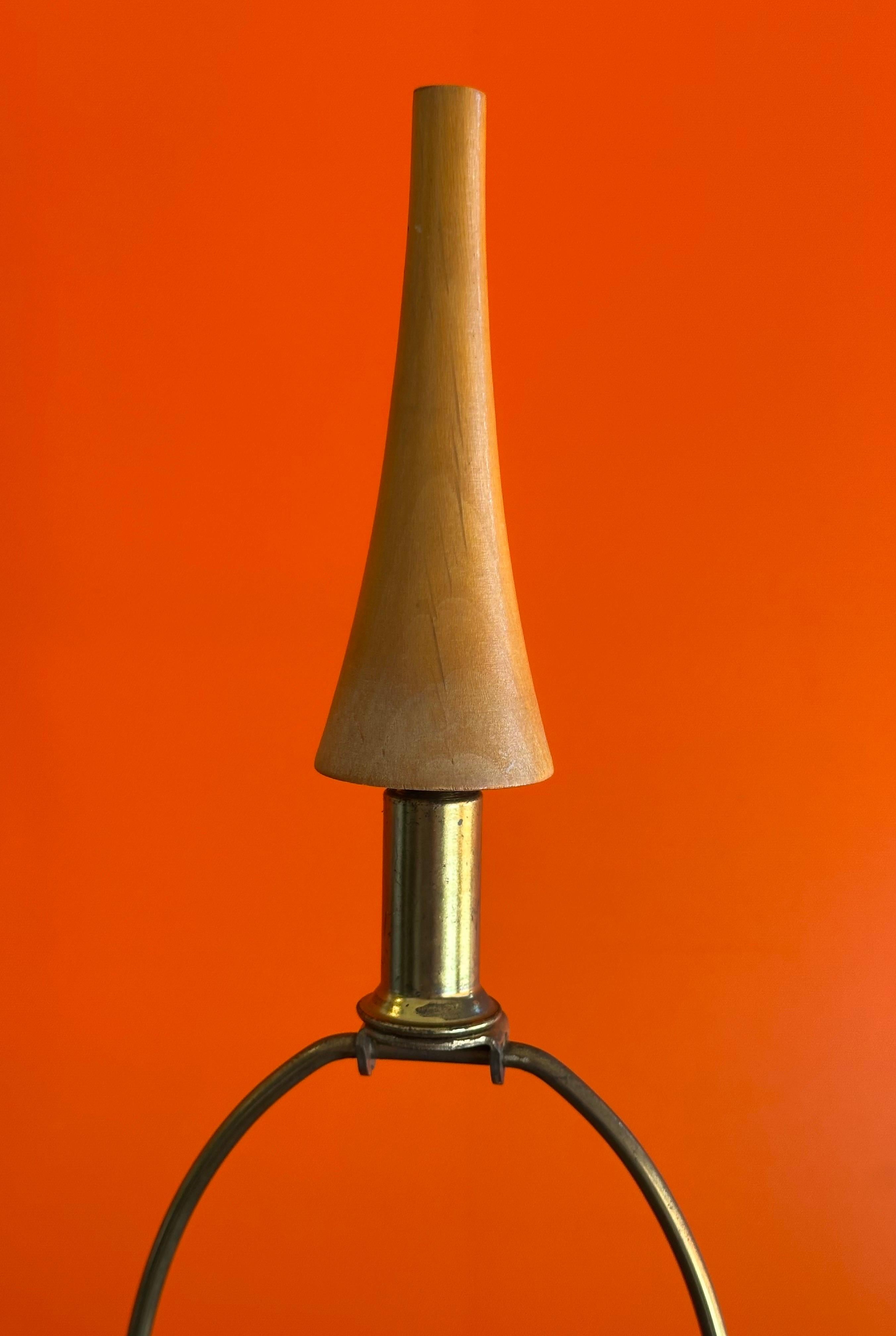 Paire de lampes de table en rotin tressé MCM en vente 3