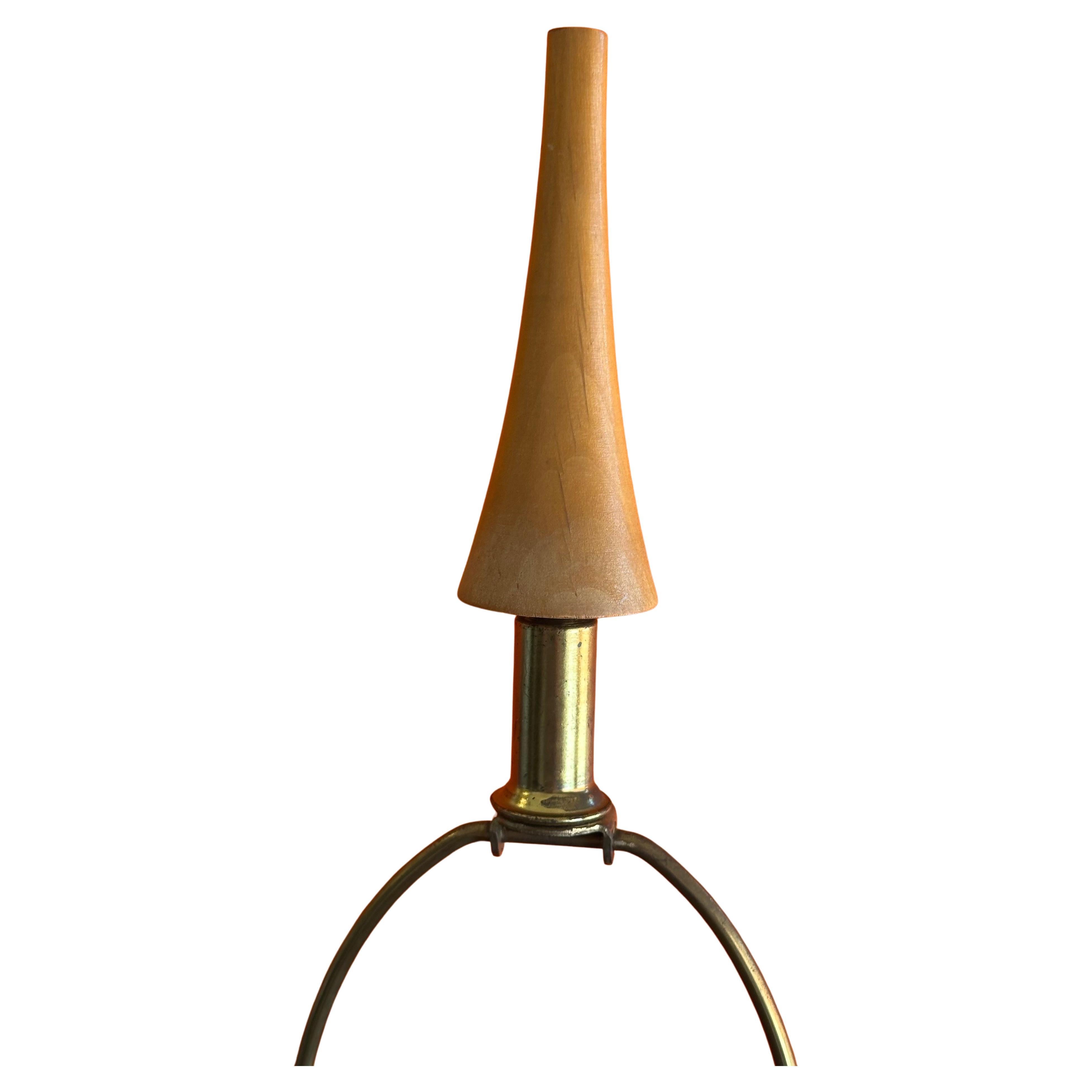 Tissage Paire de lampes de table en rotin tressé MCM en vente
