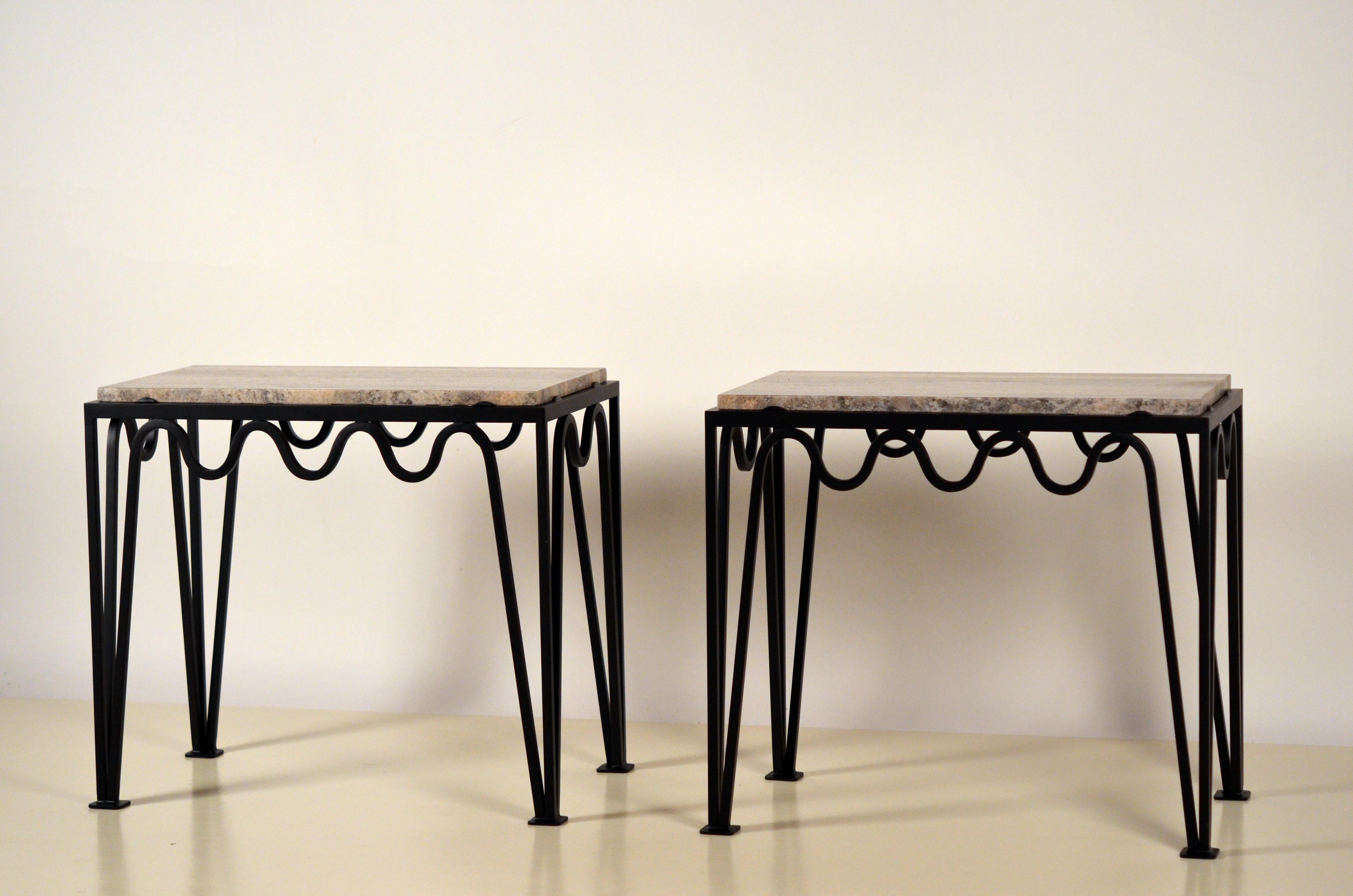 French Pair of 'Méandre' Black Iron and Silver Travertine Side Tables by Design Frères For Sale