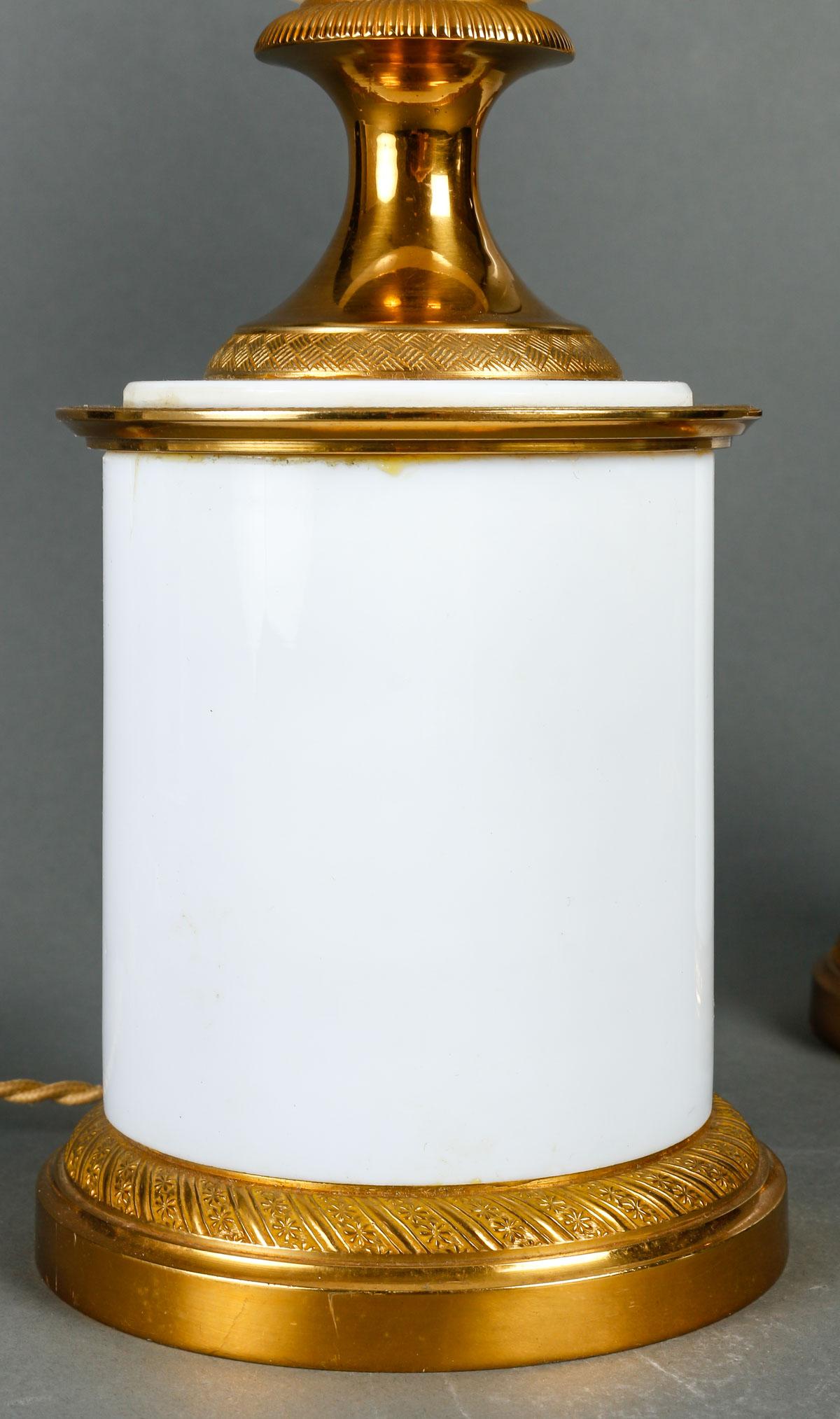 Paar Medici-Lampen aus Opal in Form von Opal, frühes 20. Jahrhundert. (Napoleon III.) im Angebot