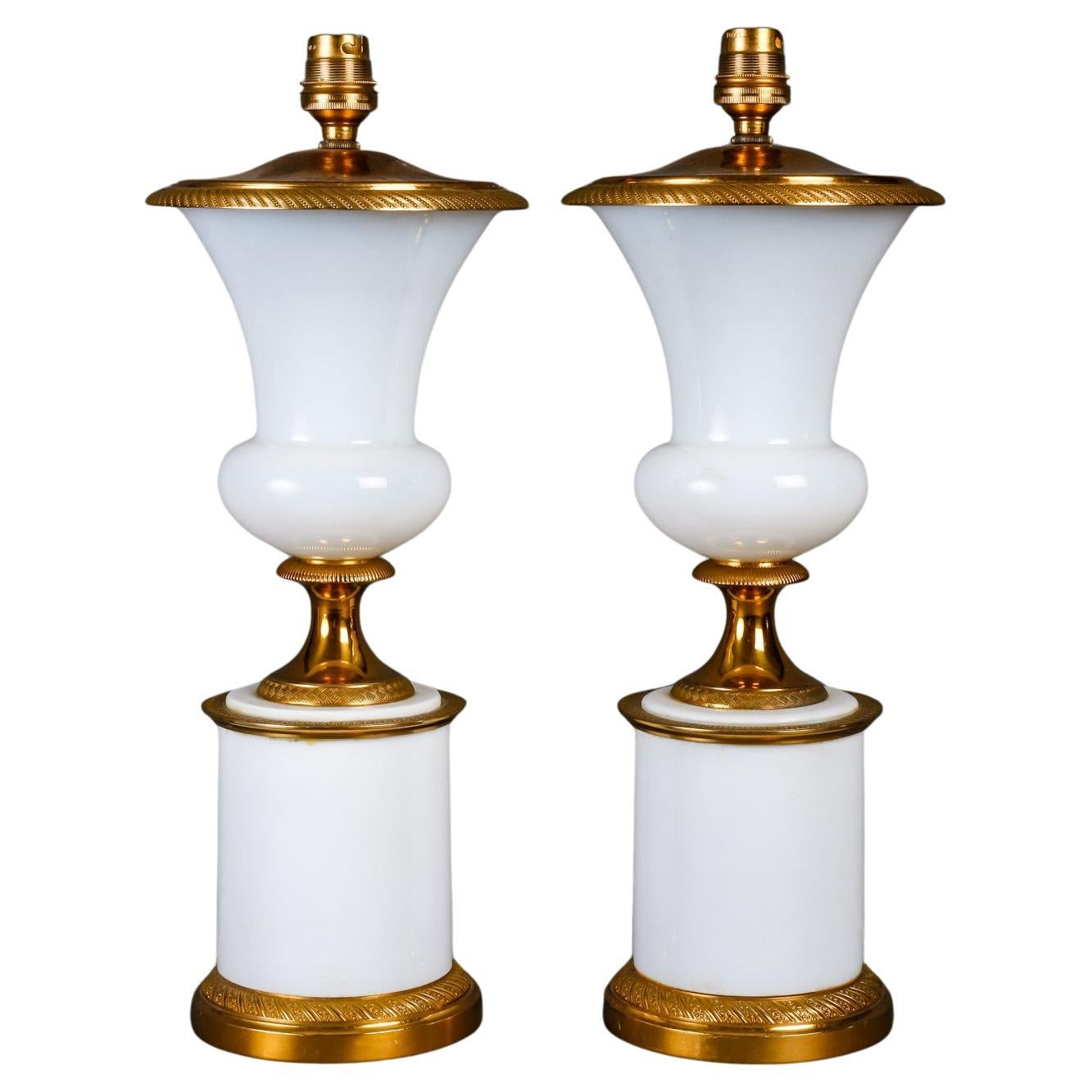Pair of Medici Shaped Opaline Lamps, Early 20th Century. For Sale