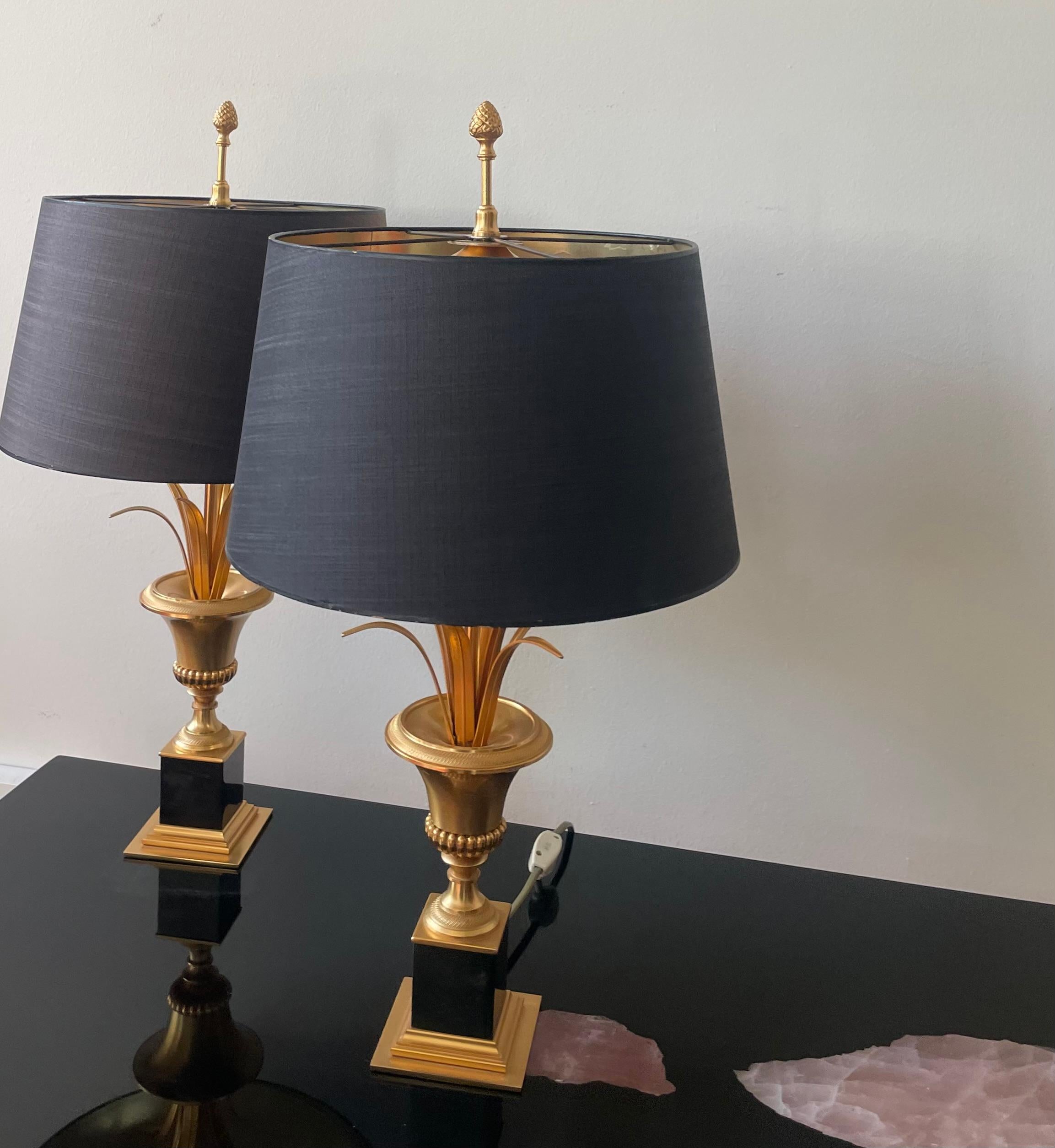 Pair of Medicis Brass Tables Lamps Attributed to Maison Charles, France 1960; For Sale 4