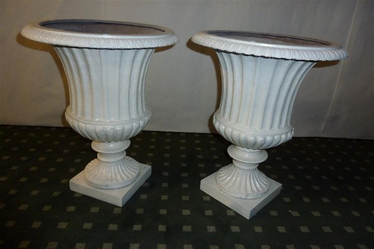 Mid-Century Modern Pair of Medicis Cast Iron Vases, France 