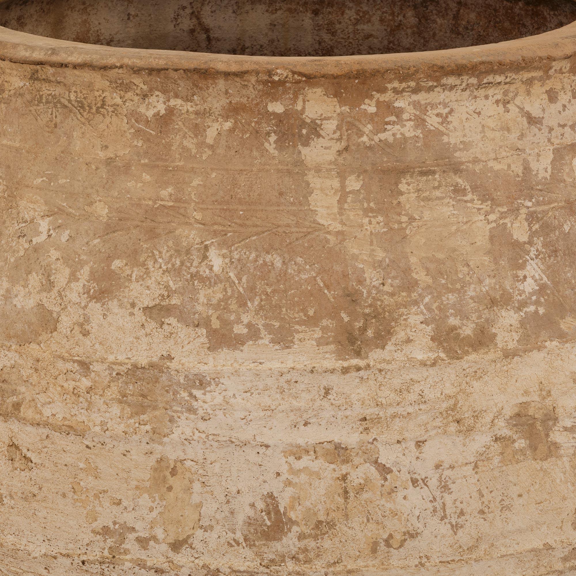 pair of Mediterranean 19th century patinated Terra Cotta olive jars In Good Condition For Sale In West Palm Beach, FL