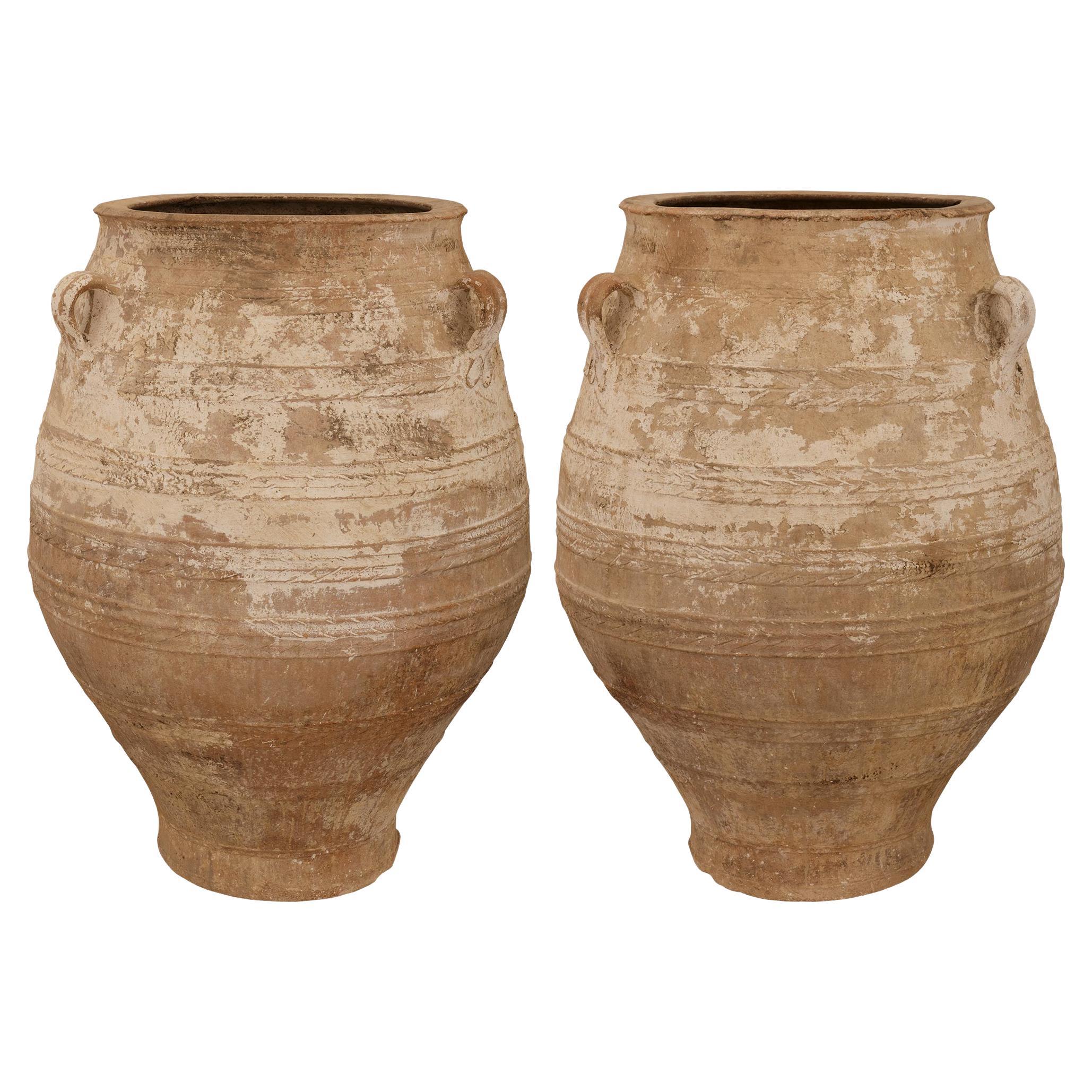 coppia di vasi da olive in terracotta patinata del XIX secolo, di provenienza mediterranea