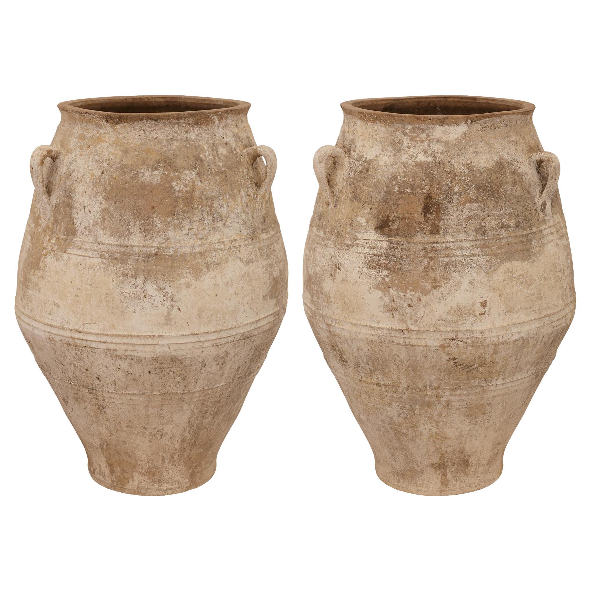 coppia di vasi da olive in terracotta patinata del XIX secolo, di provenienza mediterranea