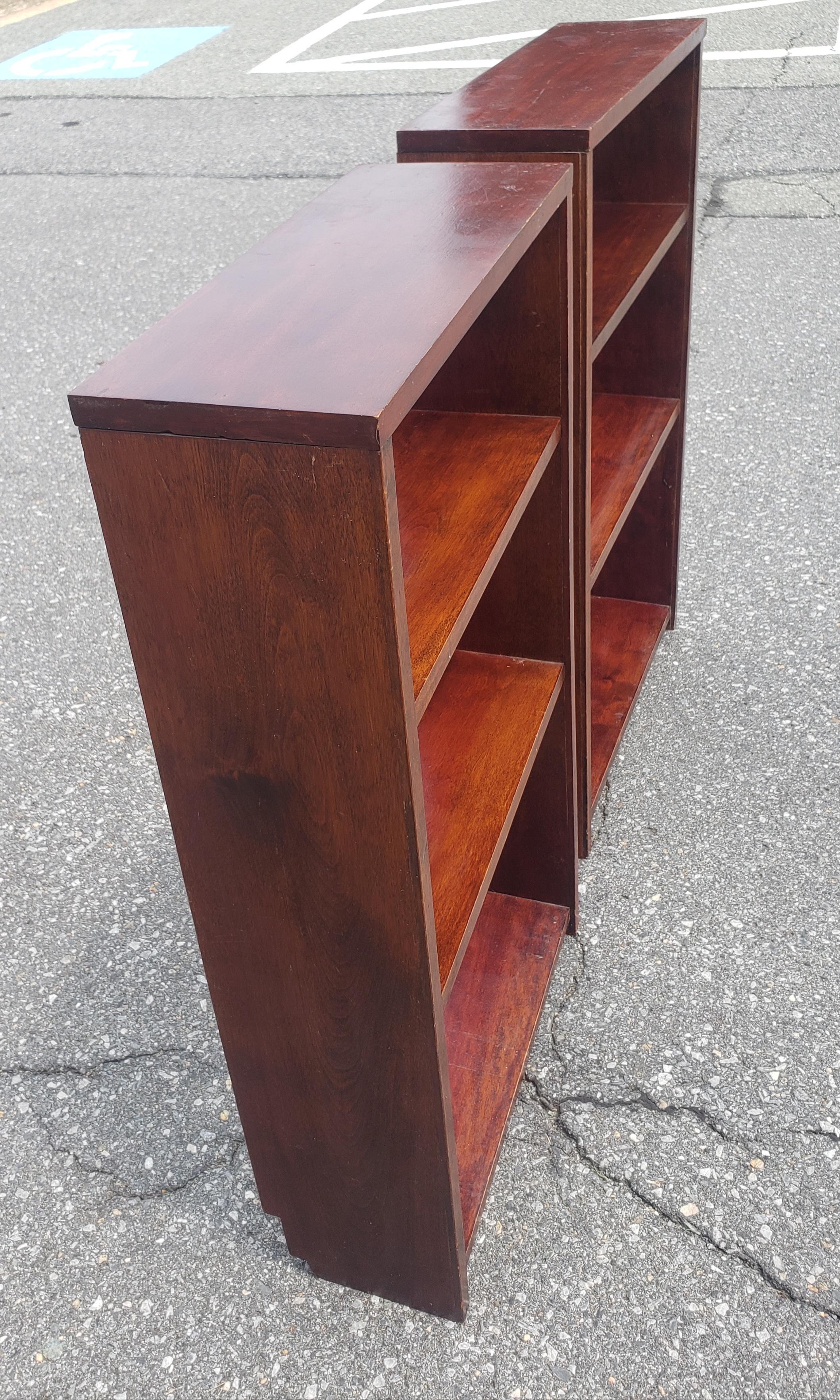 20th Century Pair of Medium Size Solid Cherry Open Bookcases For Sale