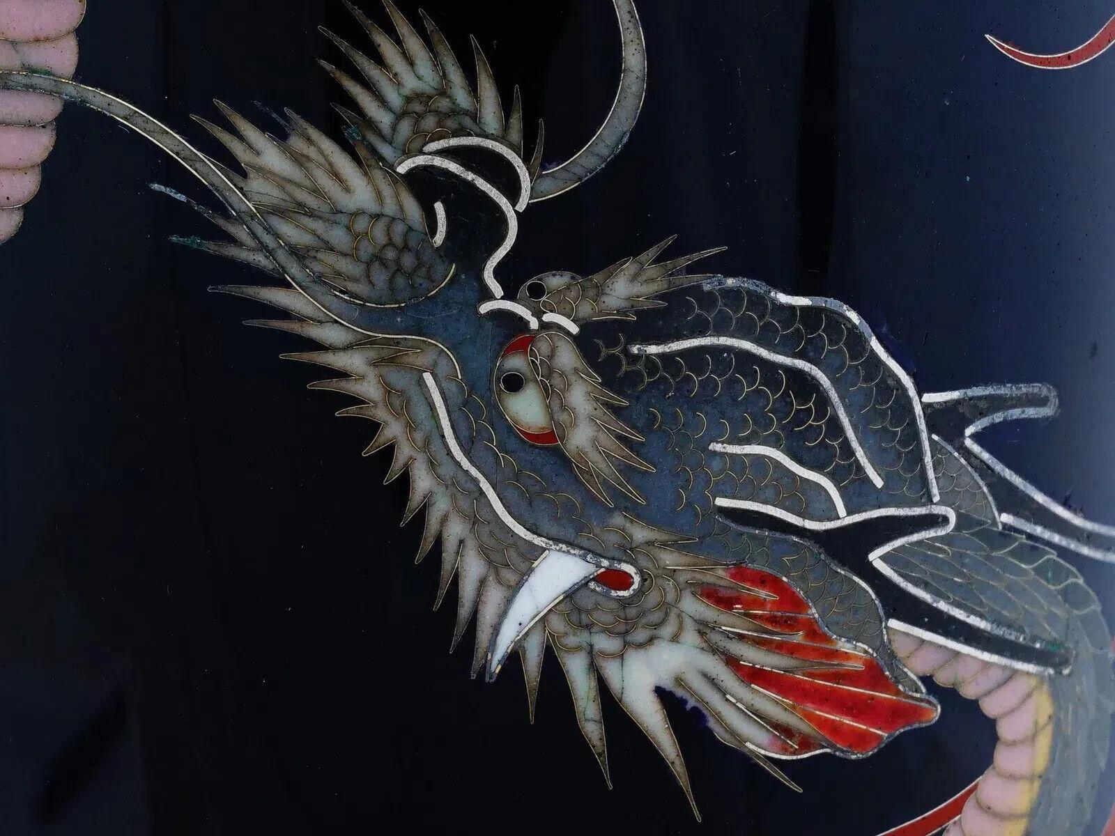 Pareja De Jarrones Japoneses Meiji De Cloisonné Dragones De Alambre De Plata Esmaltados Esmalte en venta