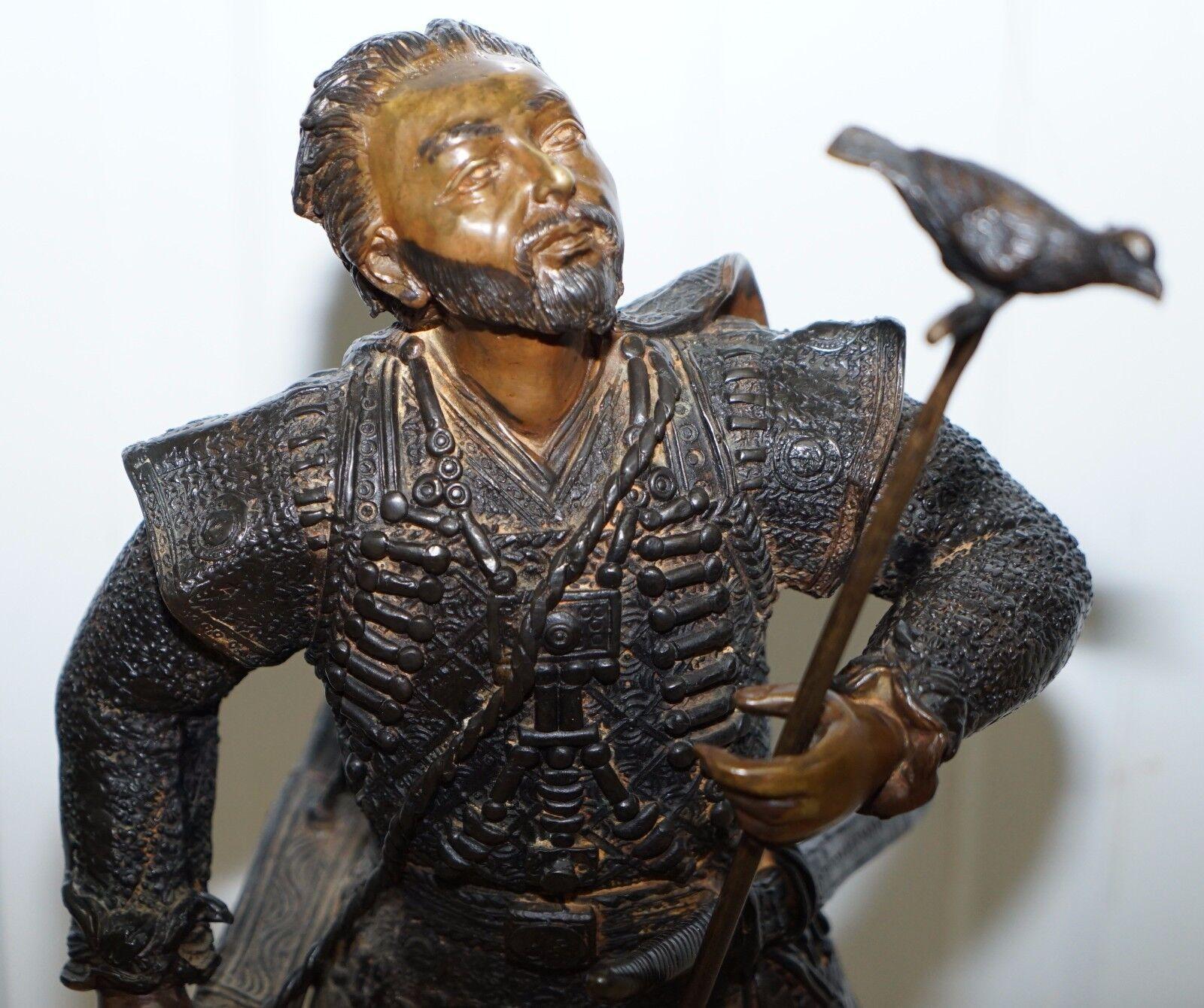 Meiji PAIR OF MEIJI PERiOD (1868-1912) JAPANESE HAYABUSA BRONZE SAMURAI WARRIOR STATUE