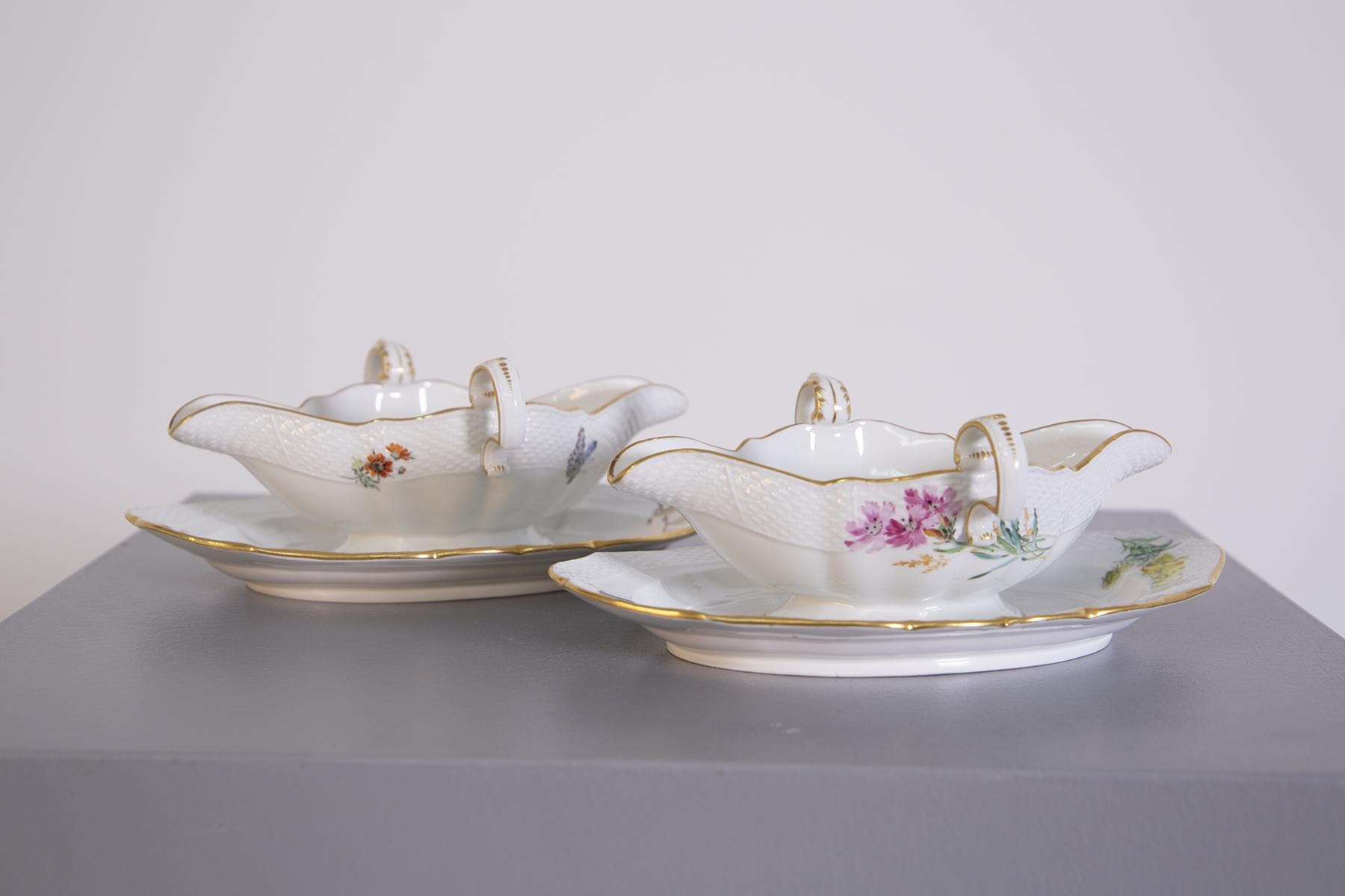 Pair of Meissen Legume Dishes from the Marcolini Period, 18th Century For Sale 1