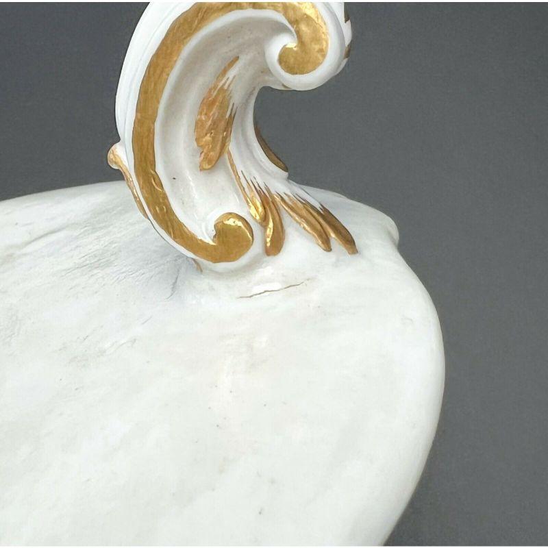 Paire de plateaux ou assiettes à gâteaux à pied en porcelaine ornithologique de Meissen Marcoloni en vente 3