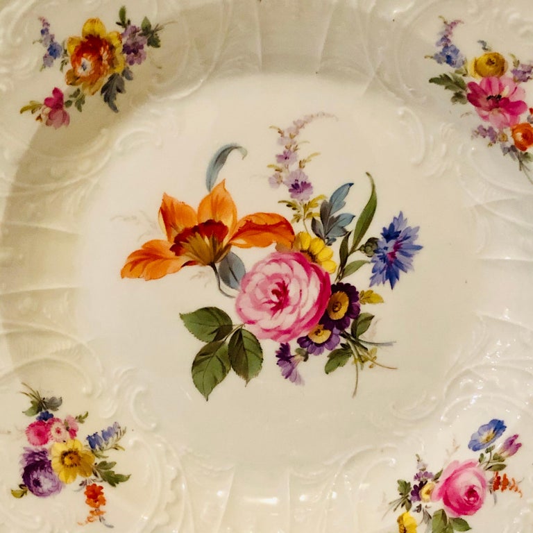 Pair of Meissen Museum Quality Bowls Painted with Flower Bouquets and Insects In Good Condition For Sale In Boston, MA