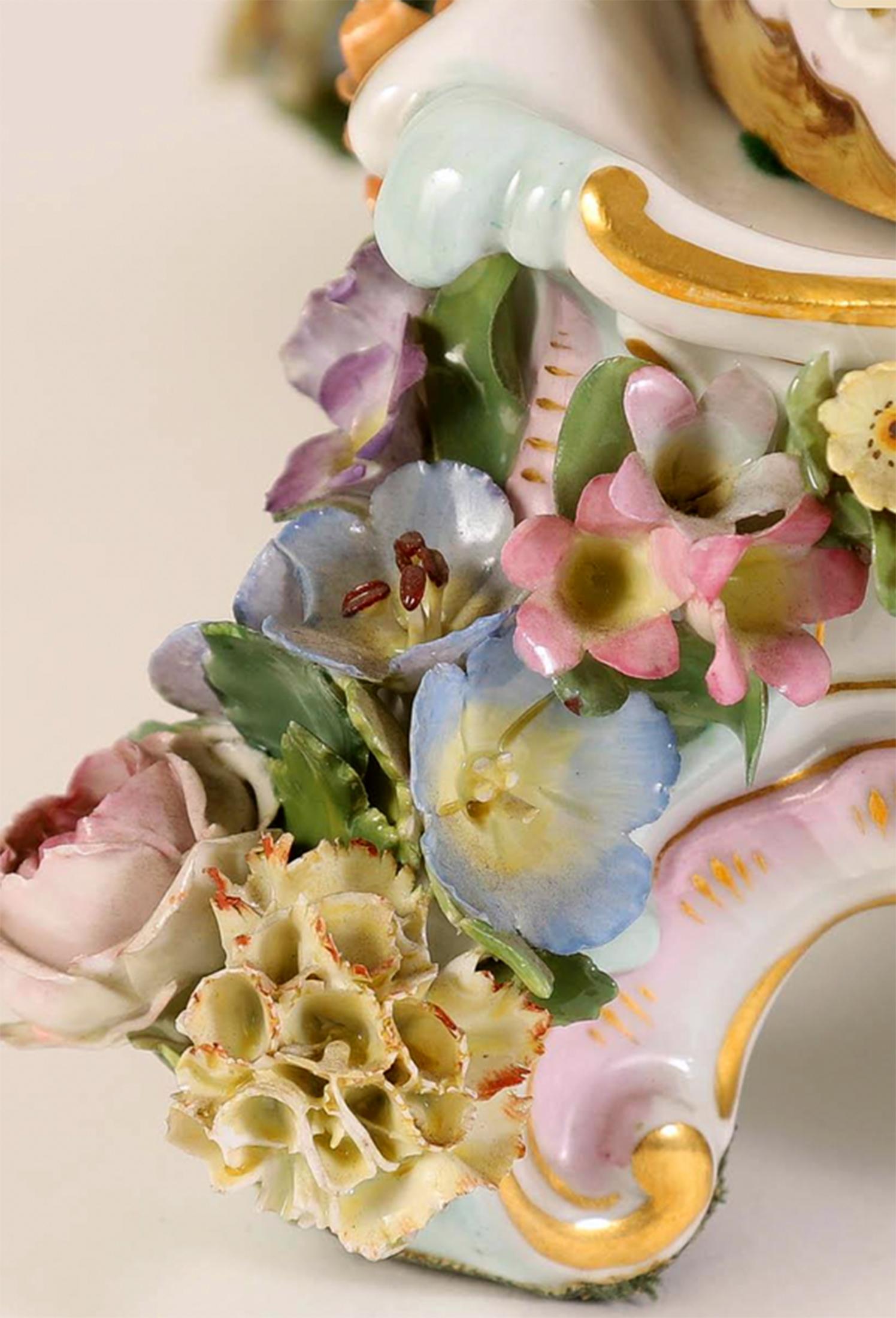 19th Century Pair of Meissen Neo-Rococo Figural Reticulated Centerpiece Compotes on Stands For Sale