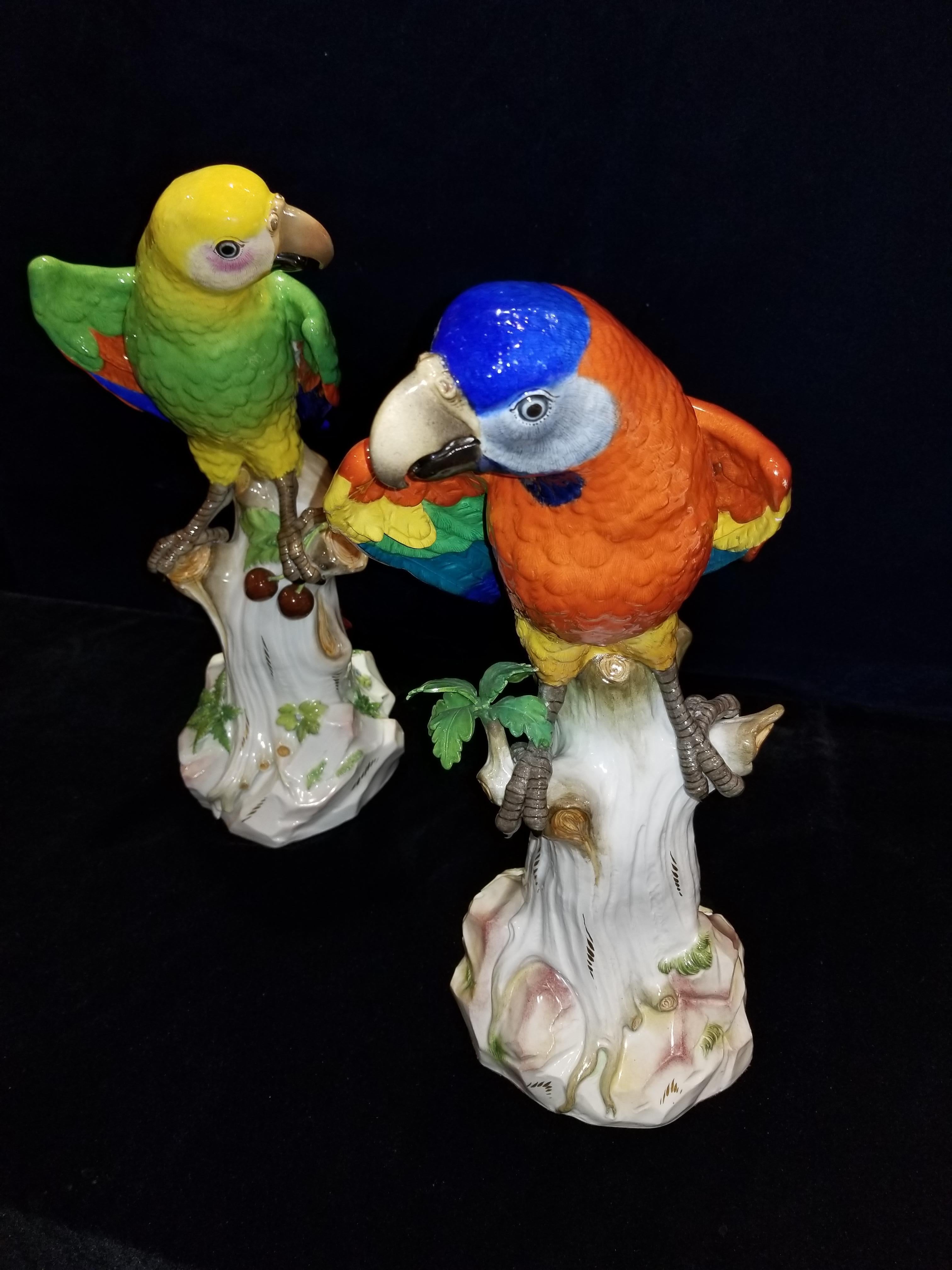 Hand-Painted Pair of Meissen Porcelain Figures of Parrots Standing on Branches W/ Cherries For Sale