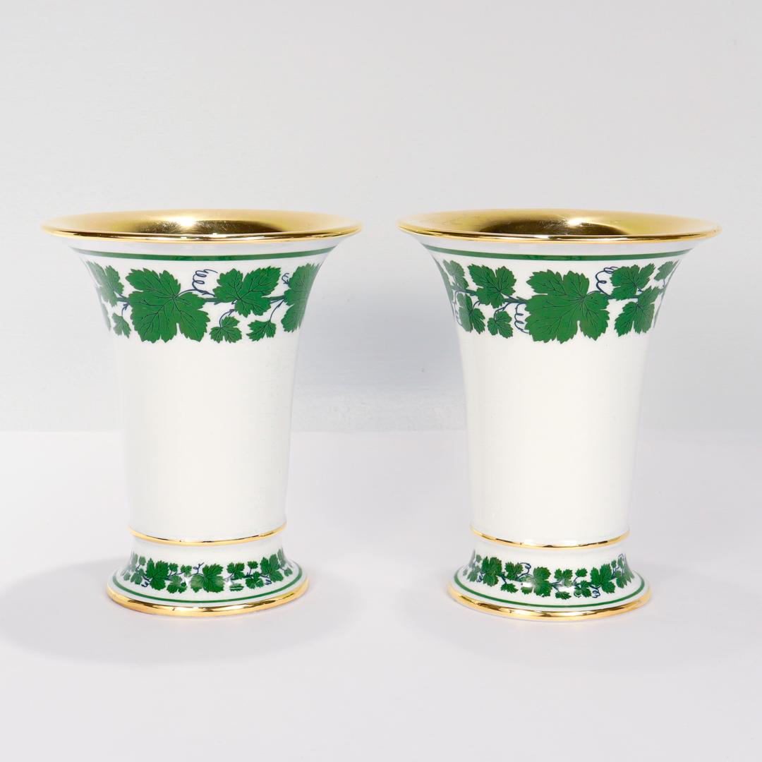 German Pair of Meissen Porcelain Ivy or Grapeleaf Pattern Trumpet Flower Vases For Sale
