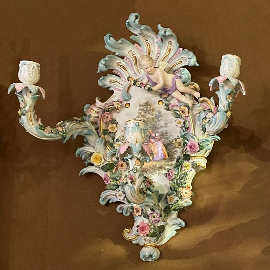 Hand-Painted Pair of Meissen Rococo Style Flower Encrusted Wall Appliques / Sconces