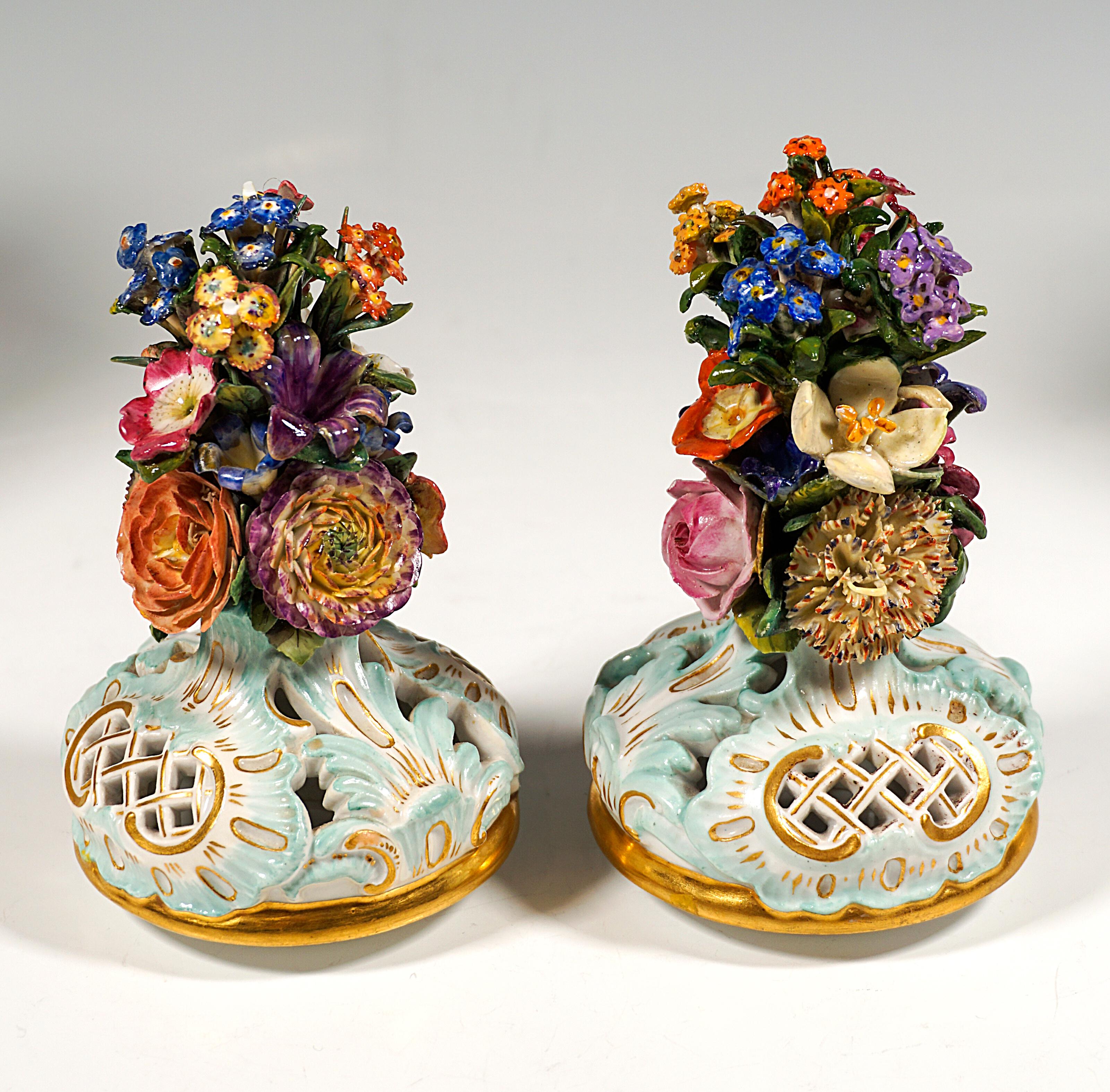 Pair Of Meissen Splendid Lidded Vases 'Potpourri With Cupids', Kaendler, Ca 1870 In Good Condition In Vienna, AT