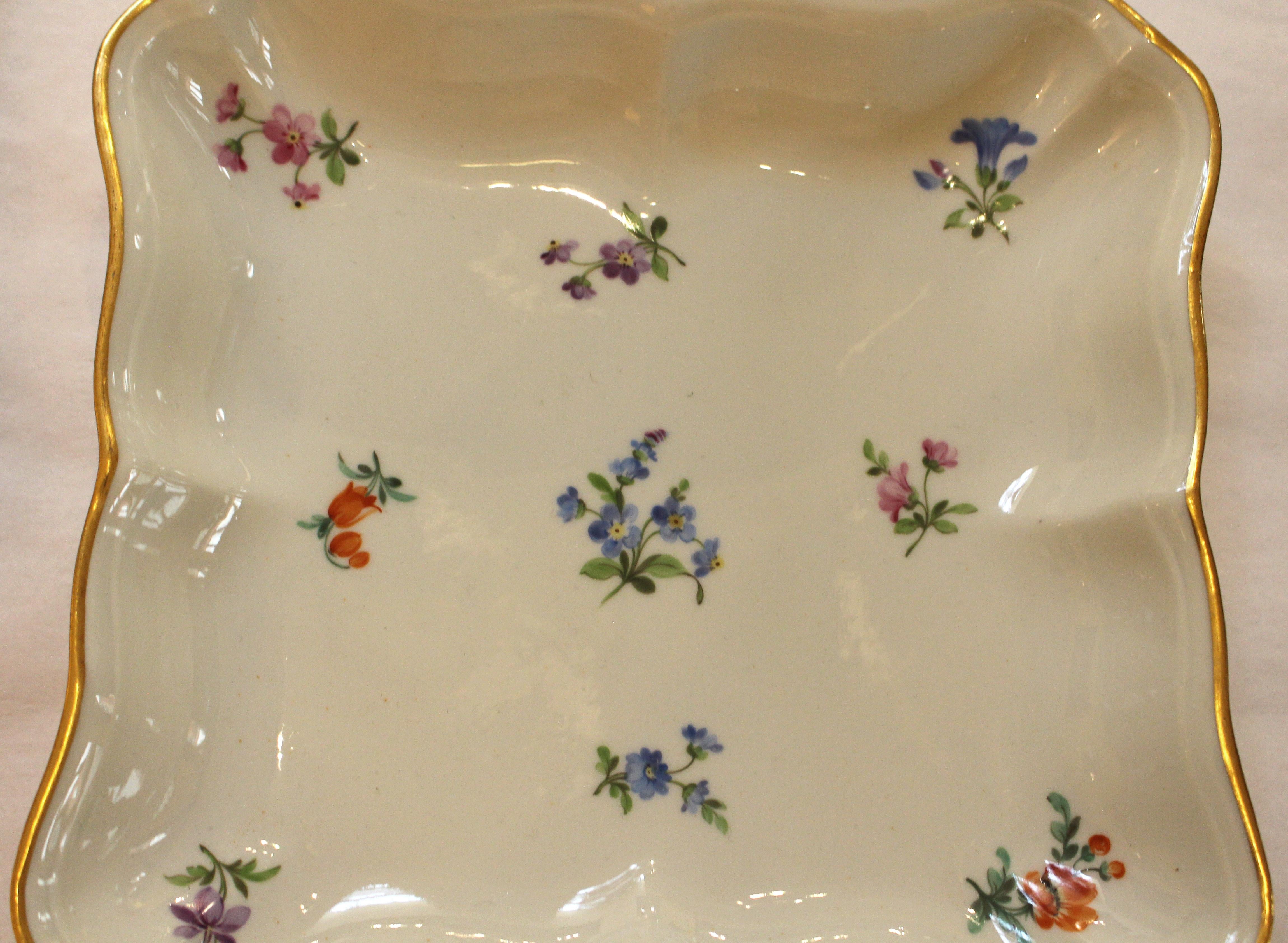 19th Century Pair of Meissen Square Sweetmeat Serving Dishes
