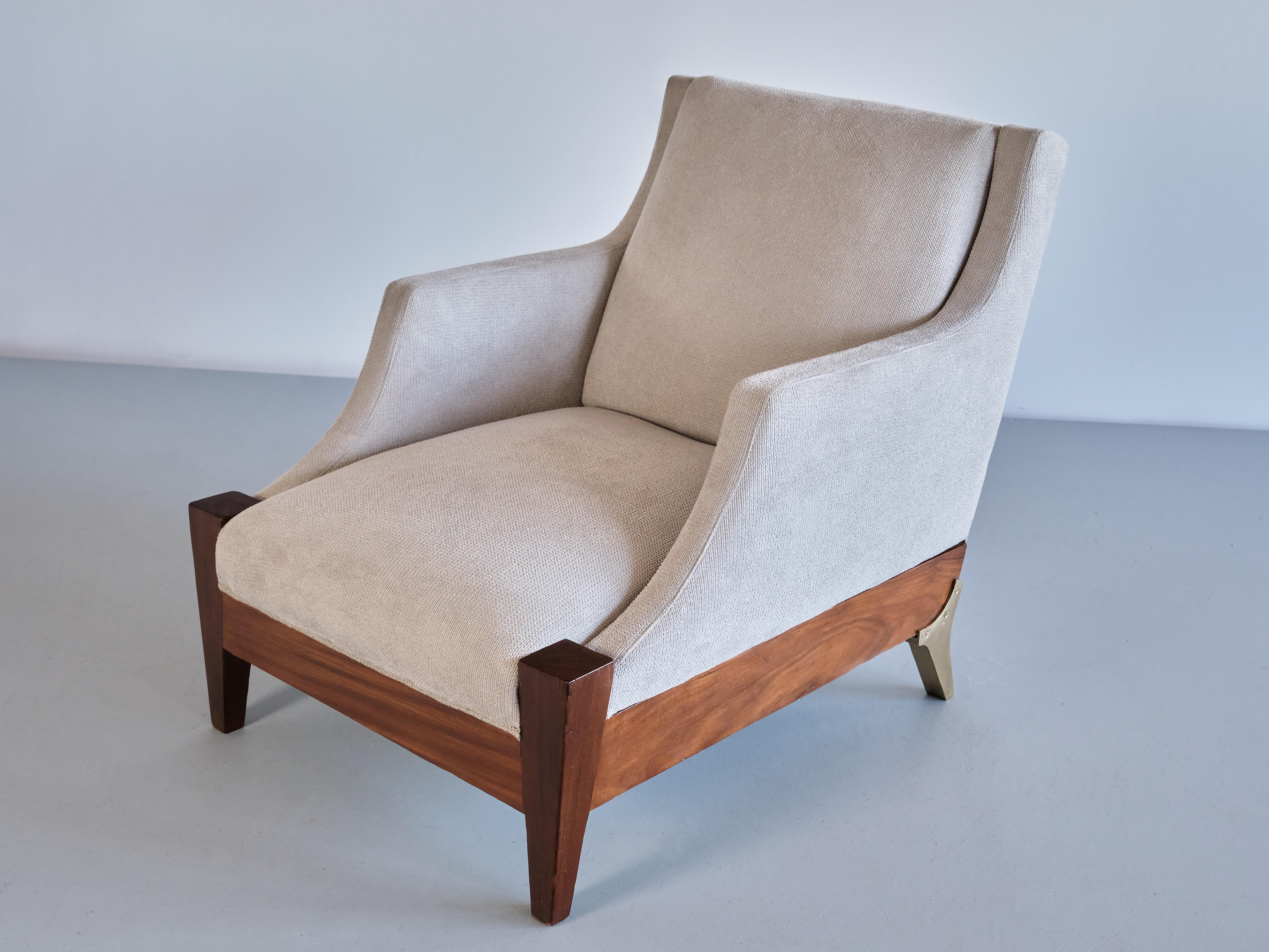 Pair of Melchiorre Bega Armchairs in Walnut, Brass, Ivory Fabric, Italy, 1940s 6