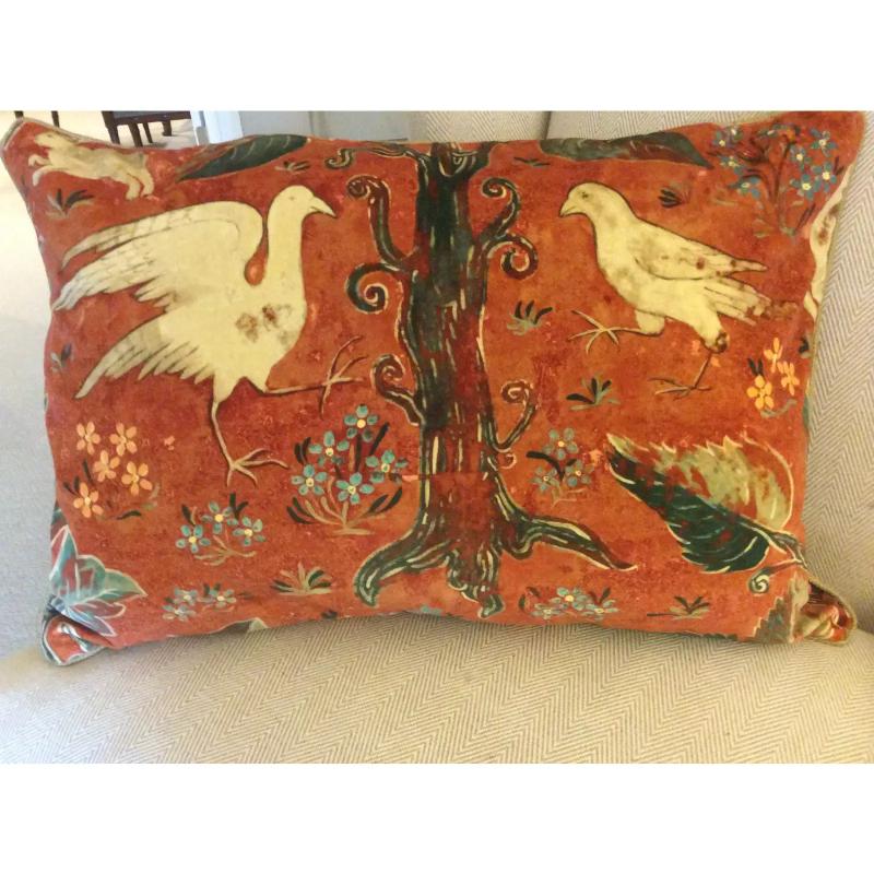 Americano Coppia di cuscini in piuma d'oca Melissa White Zoffany Arden Red in vendita