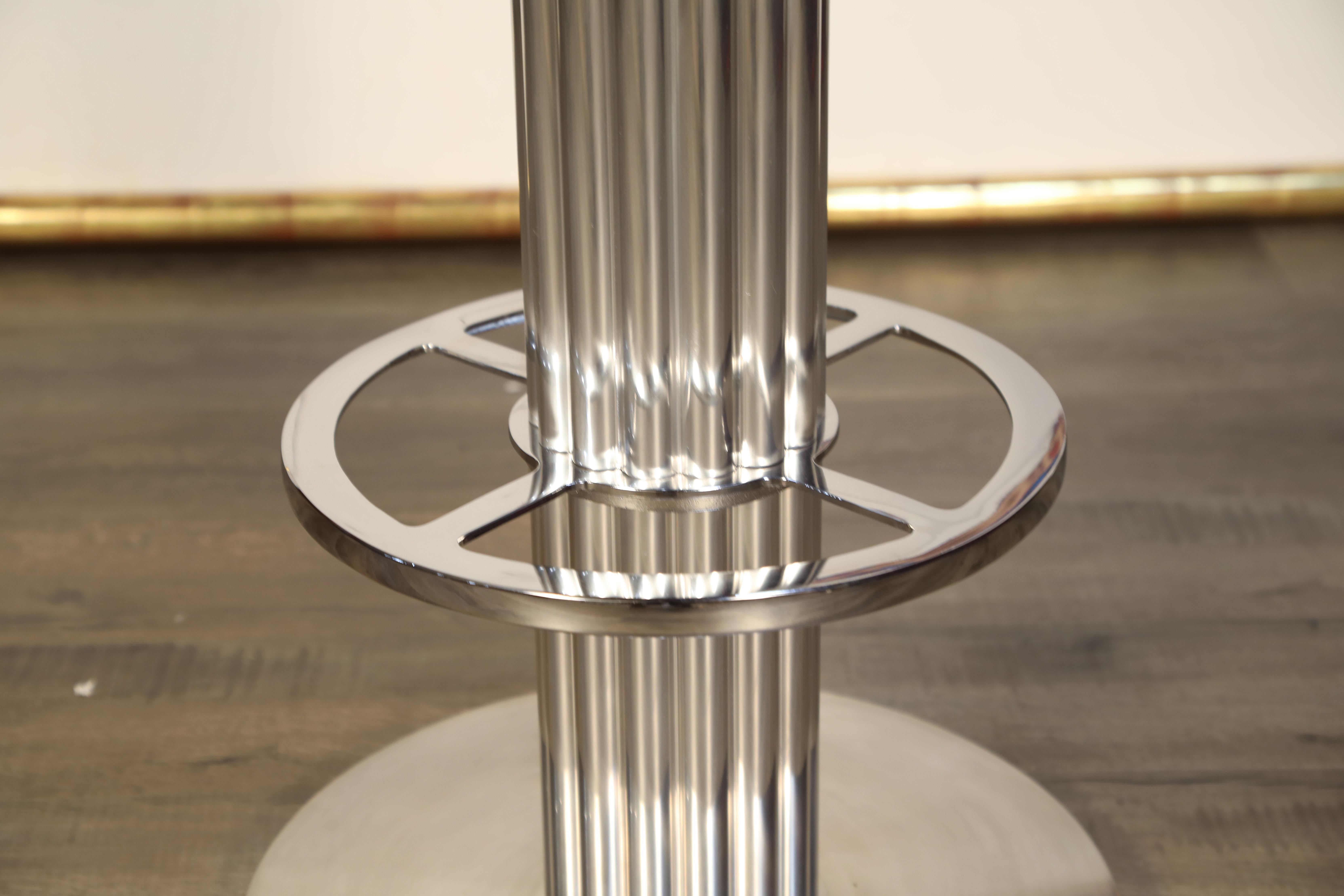 Pair of Memory Swivel Polished Aluminum Barstools by Designs for Leisure, 1980s 9