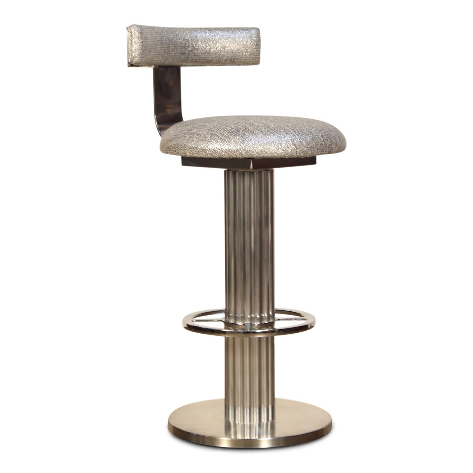 Post-Modern Pair of Memory Swivel Polished Aluminum Barstools by Designs for Leisure, 1980s