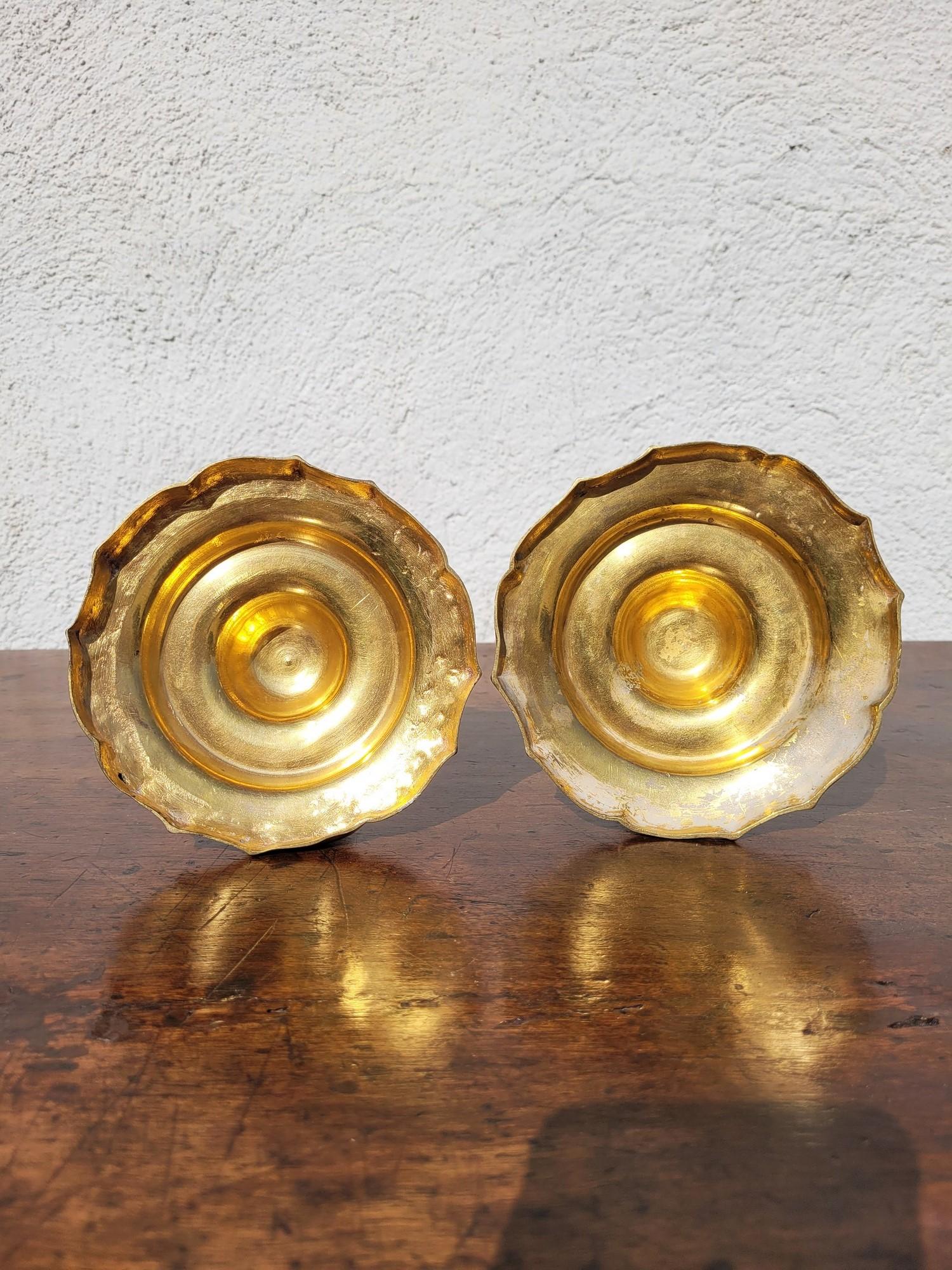 Coppia di candelabri in bronzo dorato al mercurio, XIX secolo in vendita 4