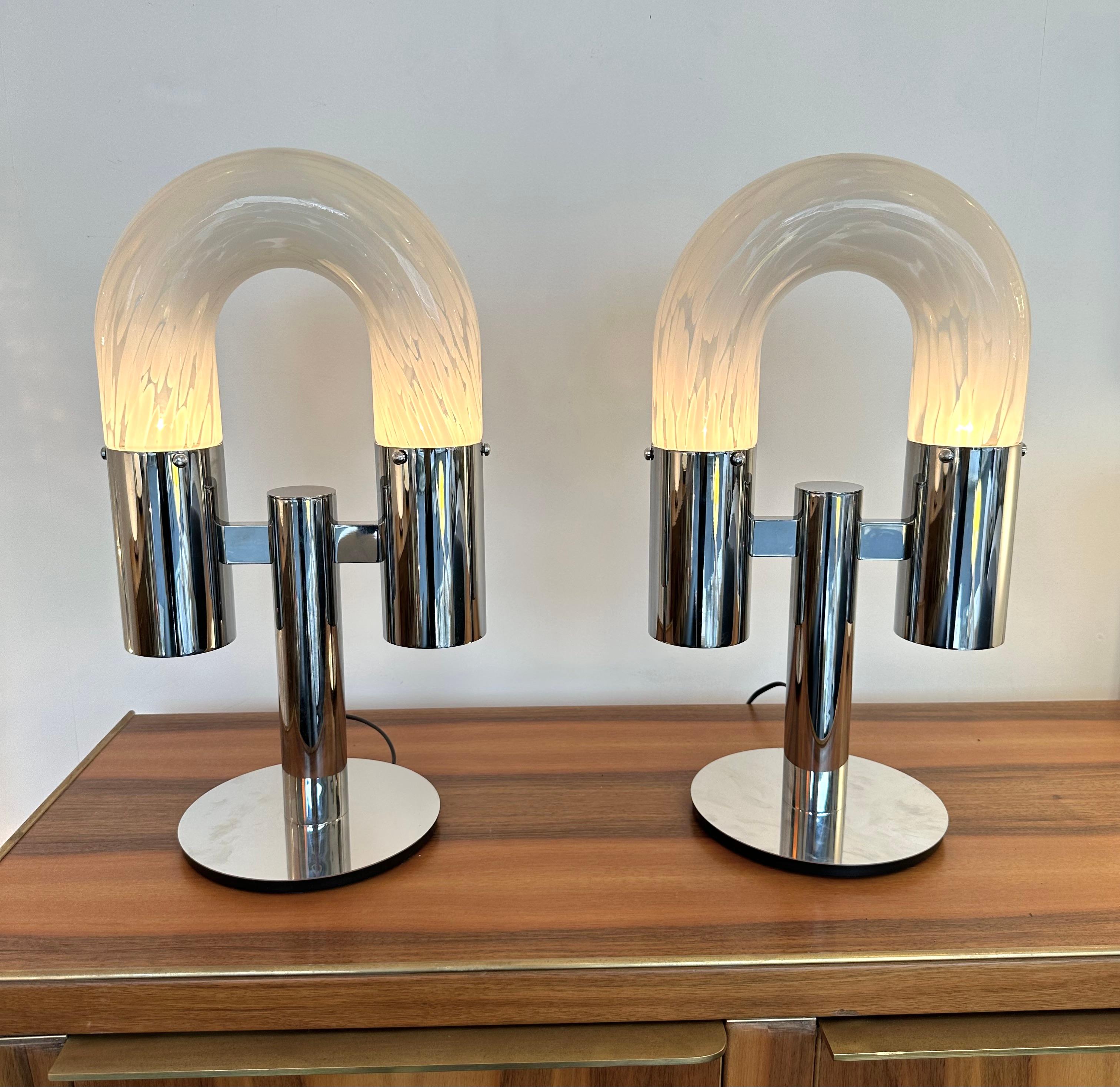 Mid-Century Modern Pair of Metal and Murano Glass Lamps by Aldo Nason for Mazzega, Italy, 1970s For Sale
