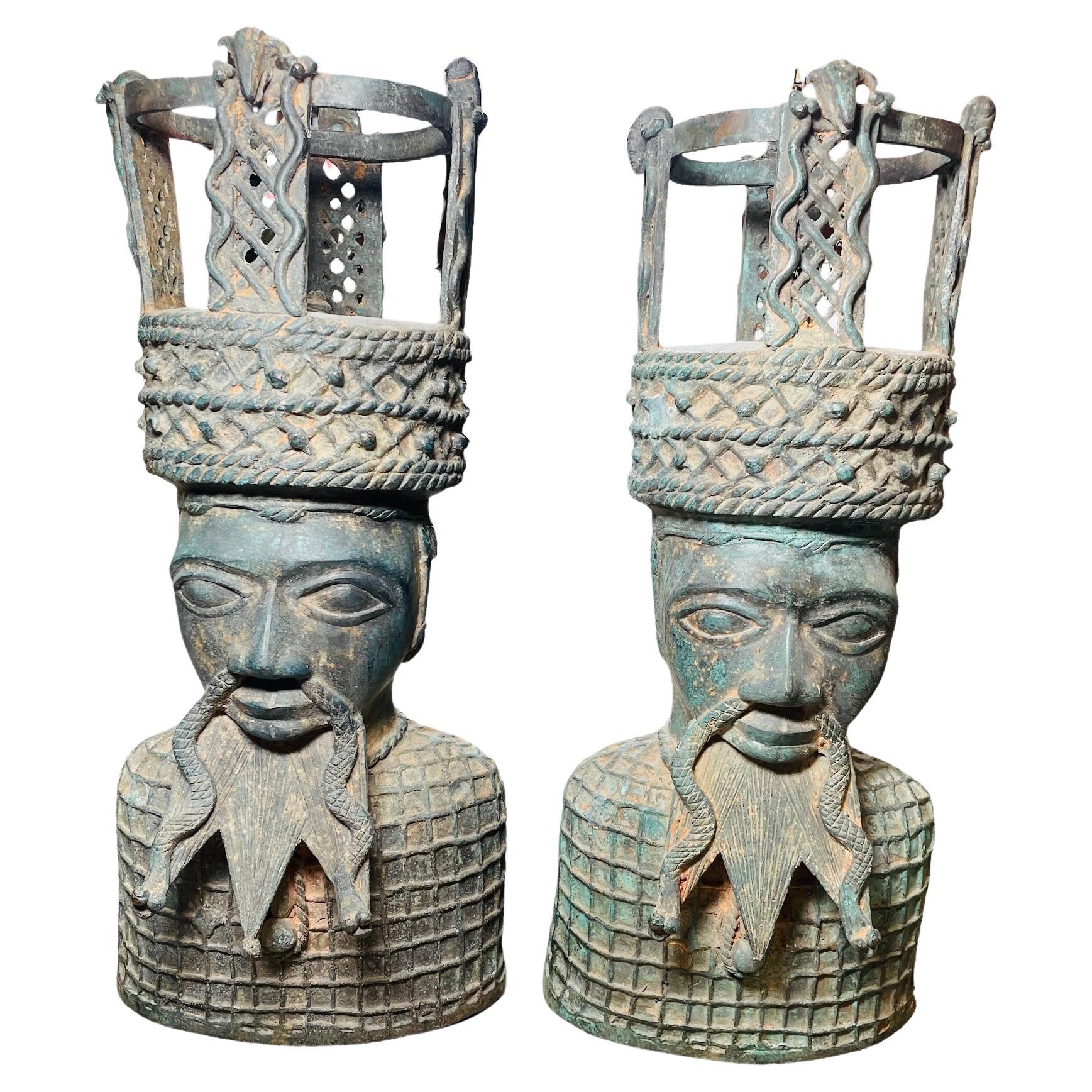 Paire de bustes asiatiques pour hommes en vente