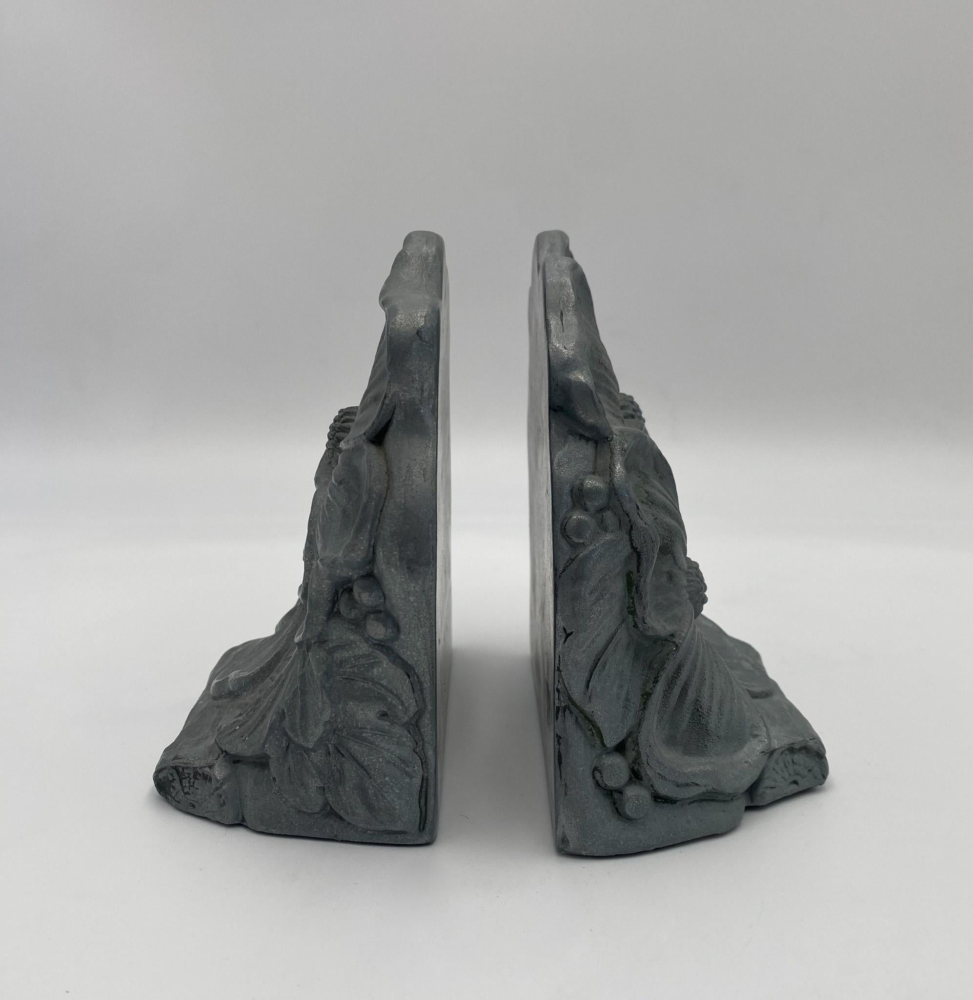 Pair of Metal Flower Bookends, 1960's  For Sale 4