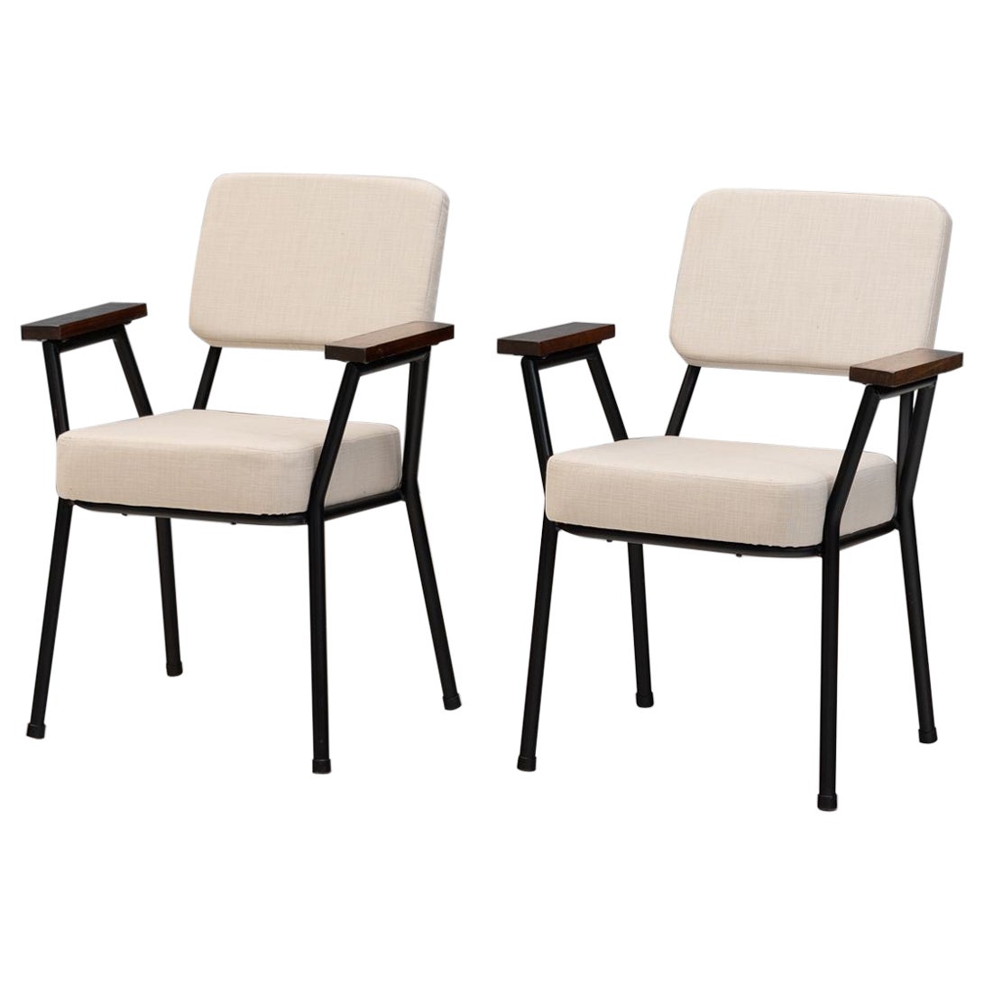 Paire de chaises en métal