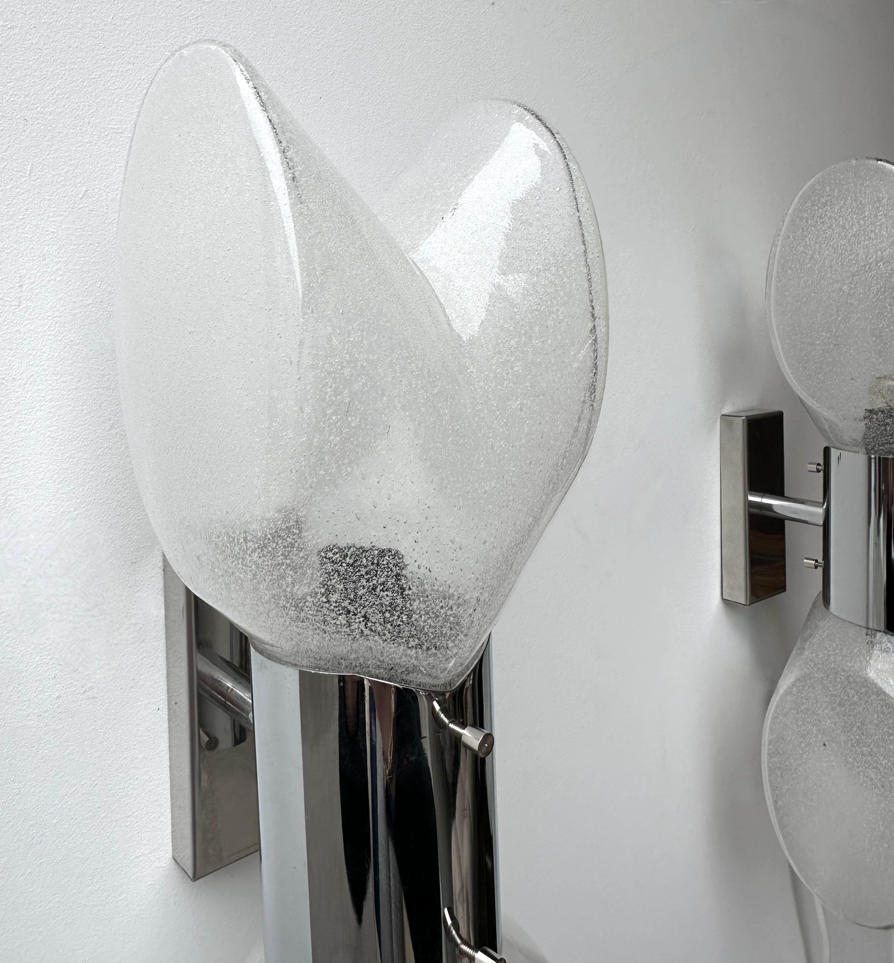 Pair of Metal Sconces Murano Glass by Aldo Nason for Mazzega, Italy, 1970s In Good Condition For Sale In SAINT-OUEN, FR