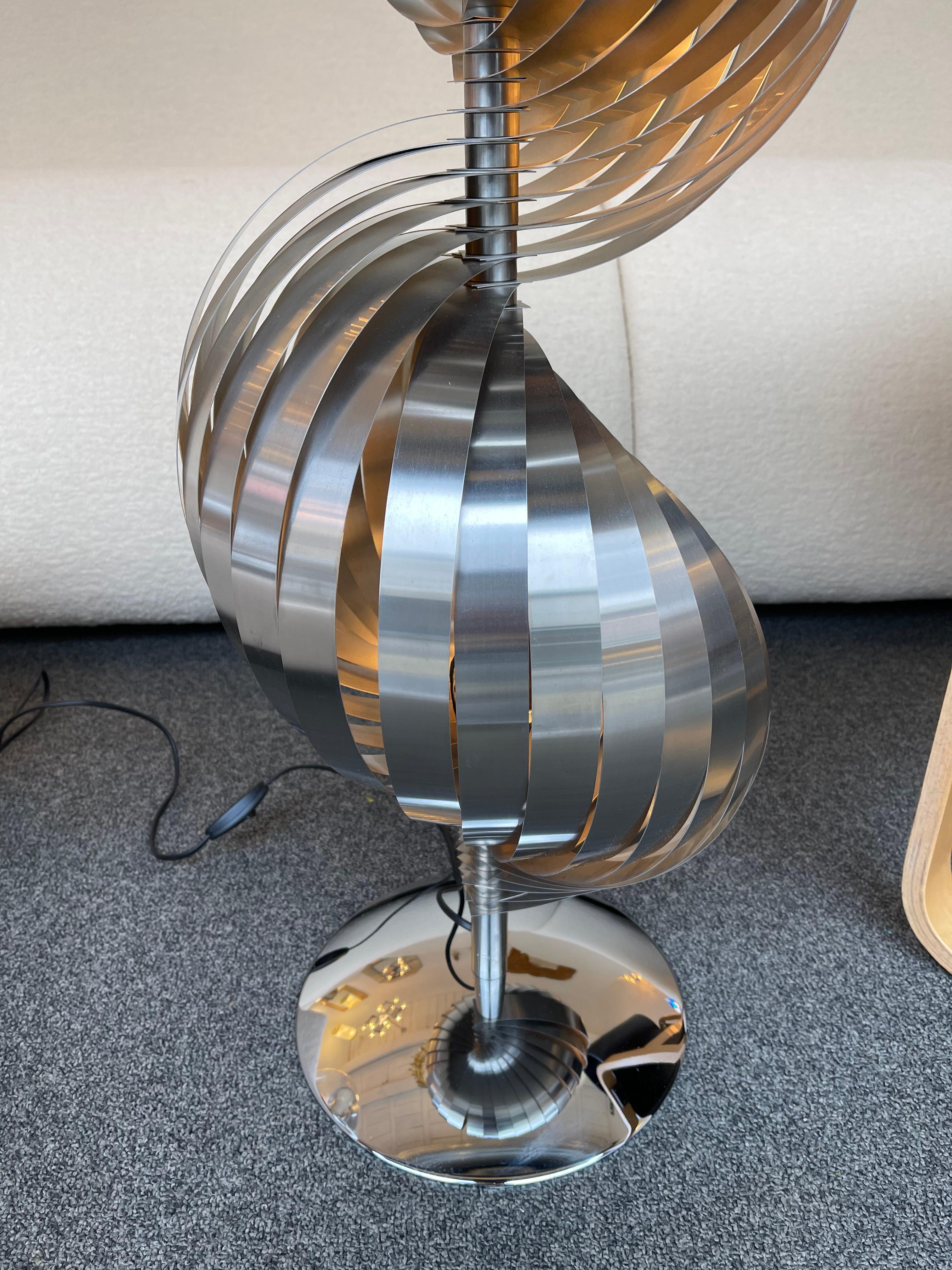 italien Paire de lampes en métal en forme de spirale par Henri Mathieu, France, 1970