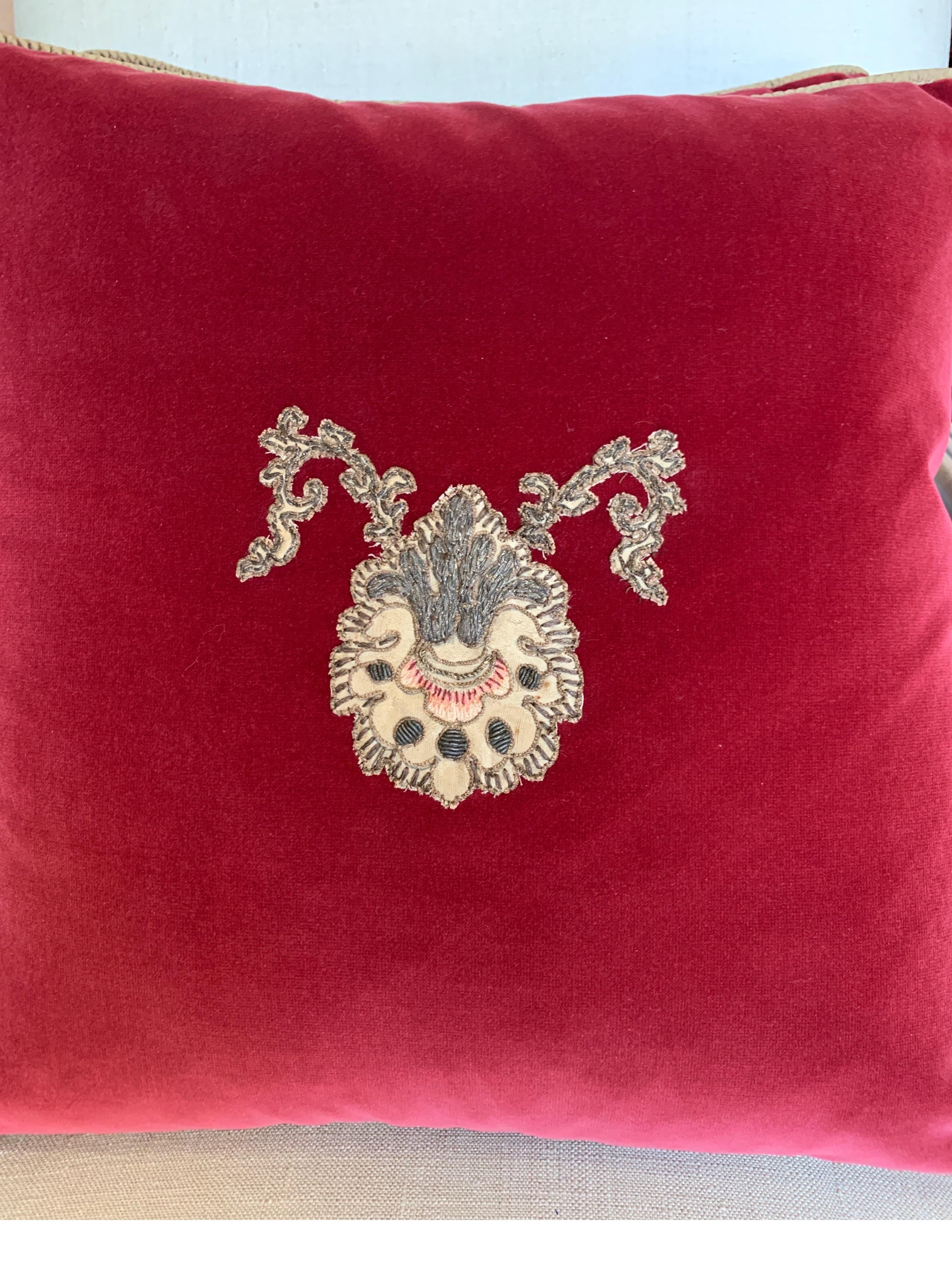 Pair of metallic and chenille appliqué pillows by Melissa Levinson. 19th century French appliques have been combined with contemporary silk velvet and made into pillows with silk backs and self cording. Down inserts.








   