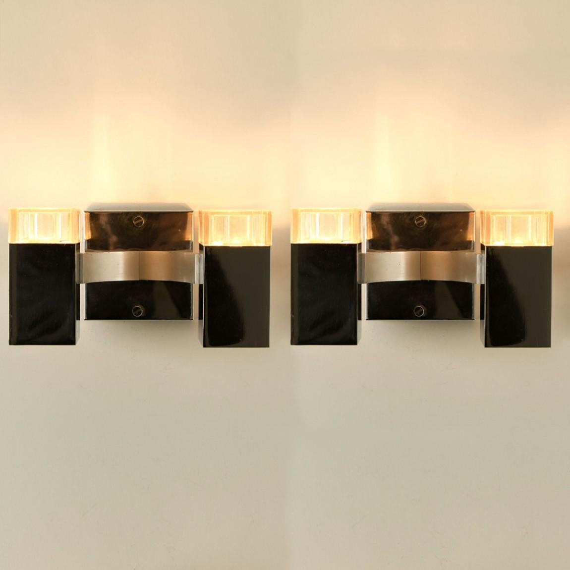 Pair of Metric Chrome Wall Sconces by Gaetano Sciolari, 1960s For Sale 1