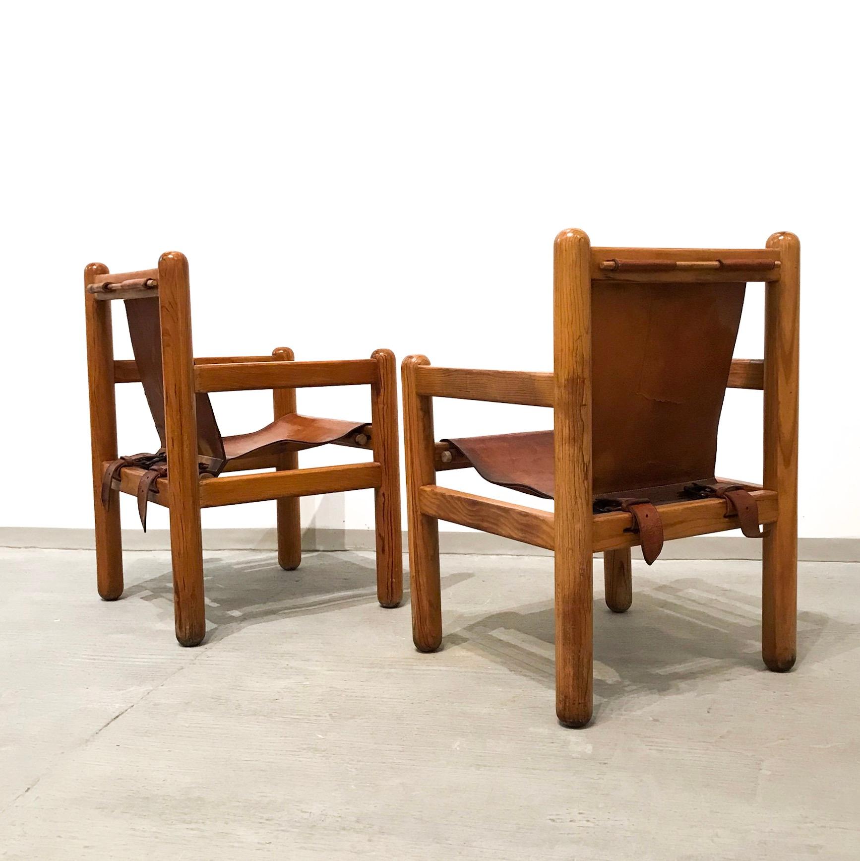 20th Century Pair of Mexican Armchairs For Sale